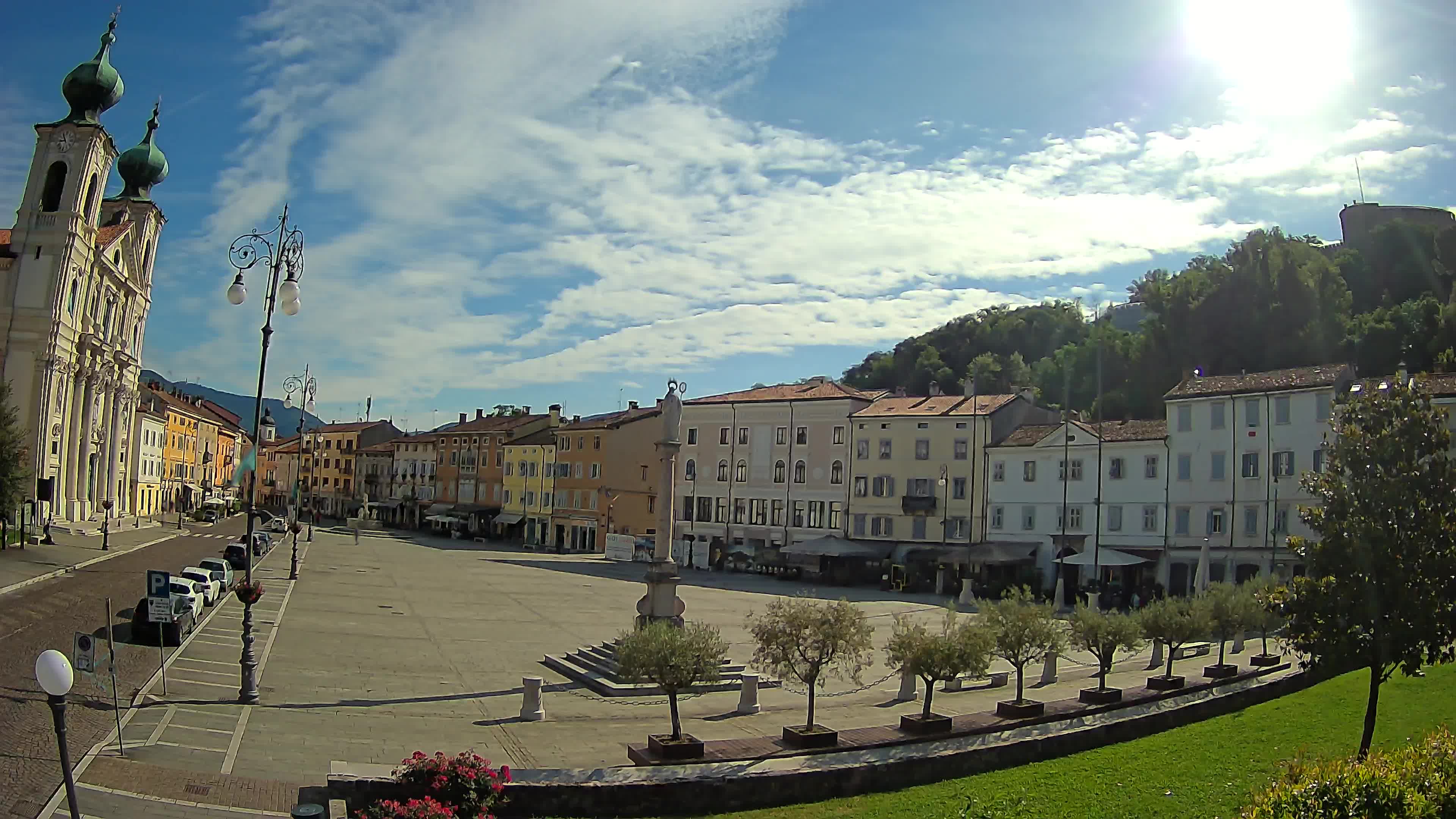 Gorizia – Plaza Vittoria – iglesia de San Pedro. Ignacio
