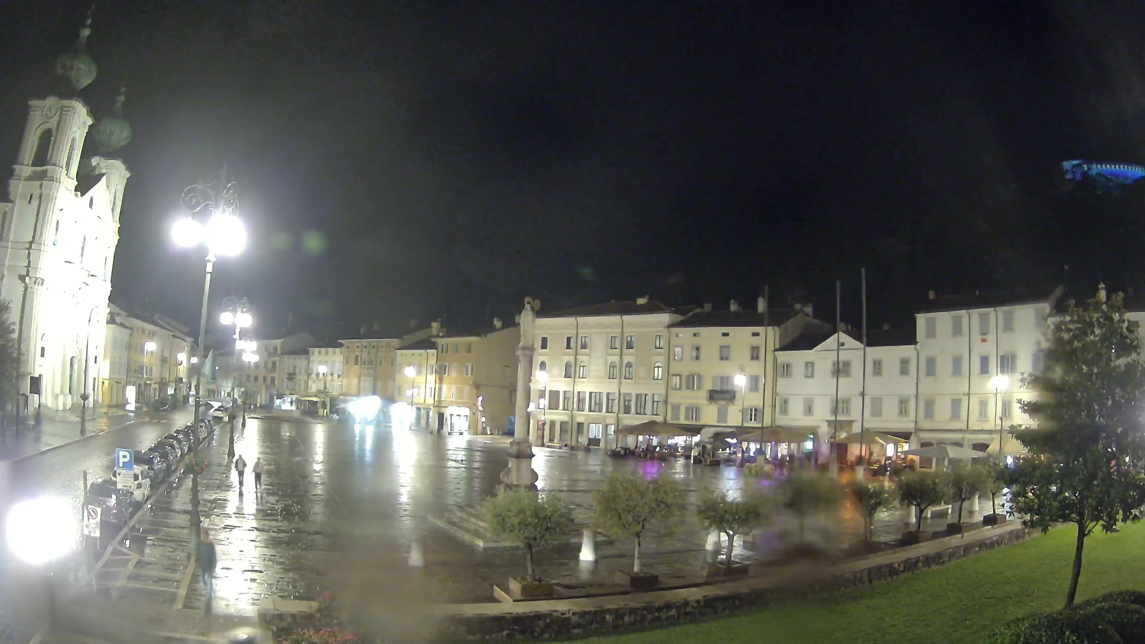 Gorizia – Plaza Vittoria – iglesia de San Pedro. Ignacio