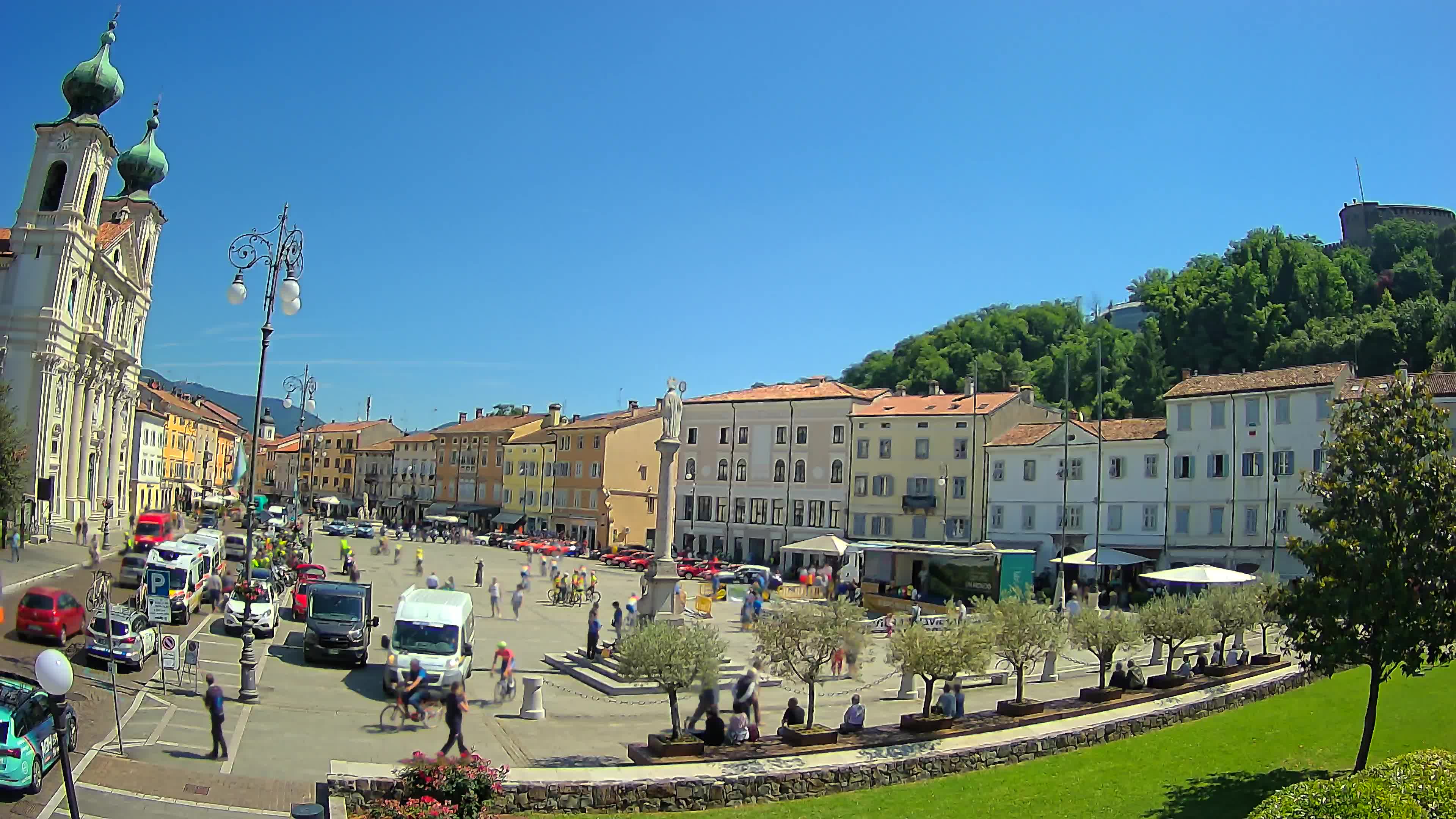 Webcam Gorizia Vittoria square – Church of st. Ignazio