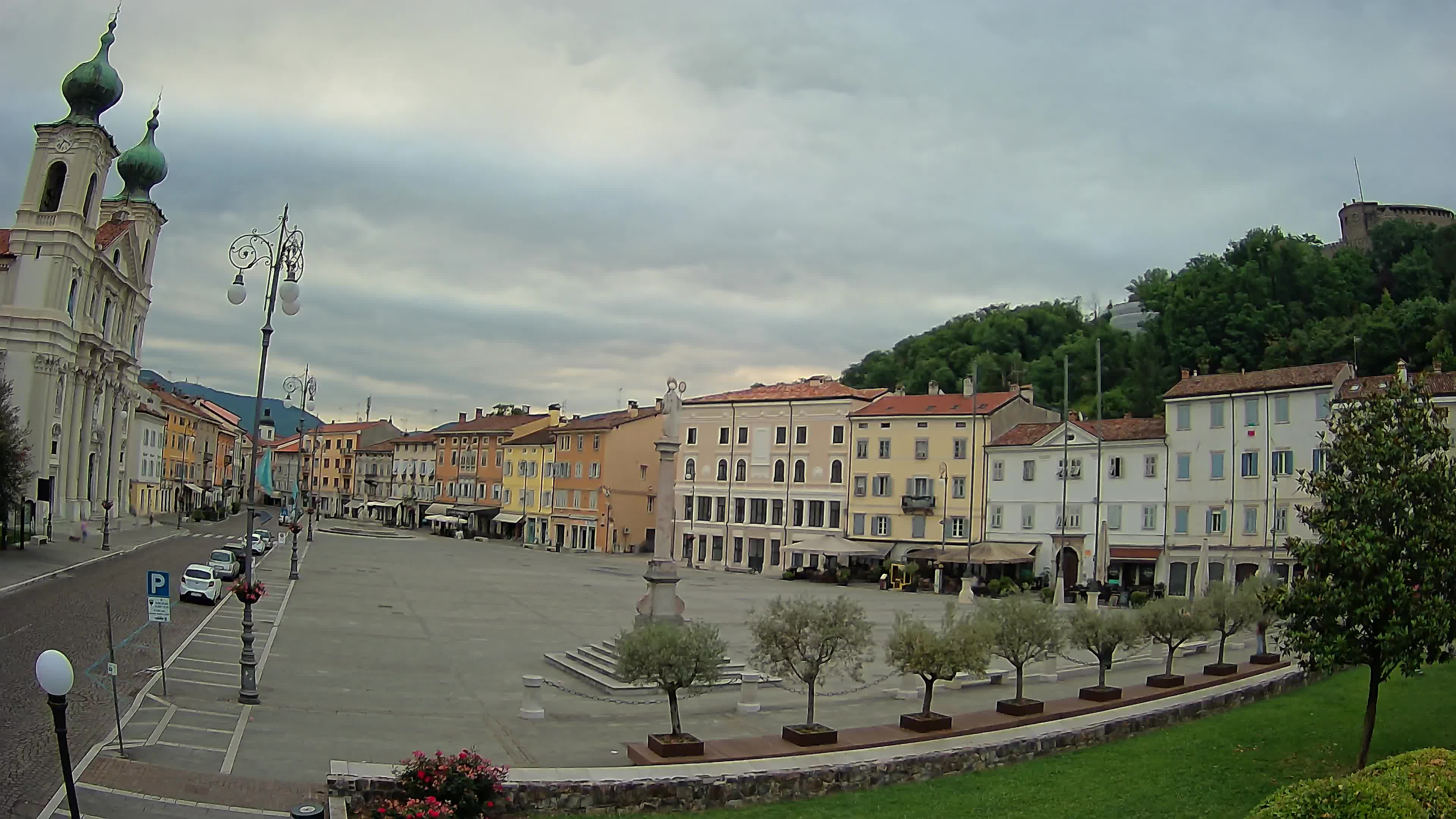 Webcam Gorizia Vittoria square – Church of st. Ignazio