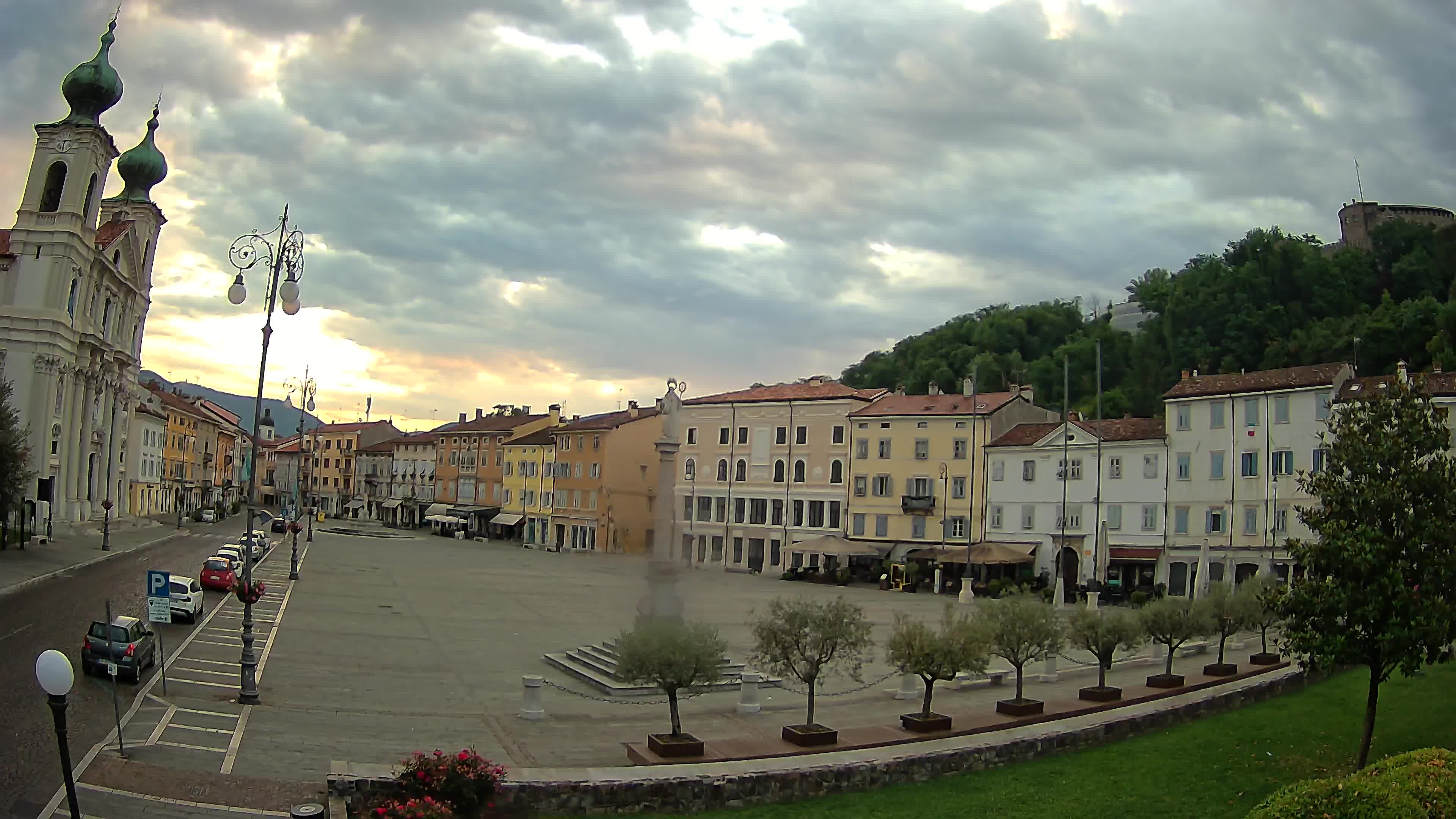 Webcam Gorizia Vittoria square – Church of st. Ignazio