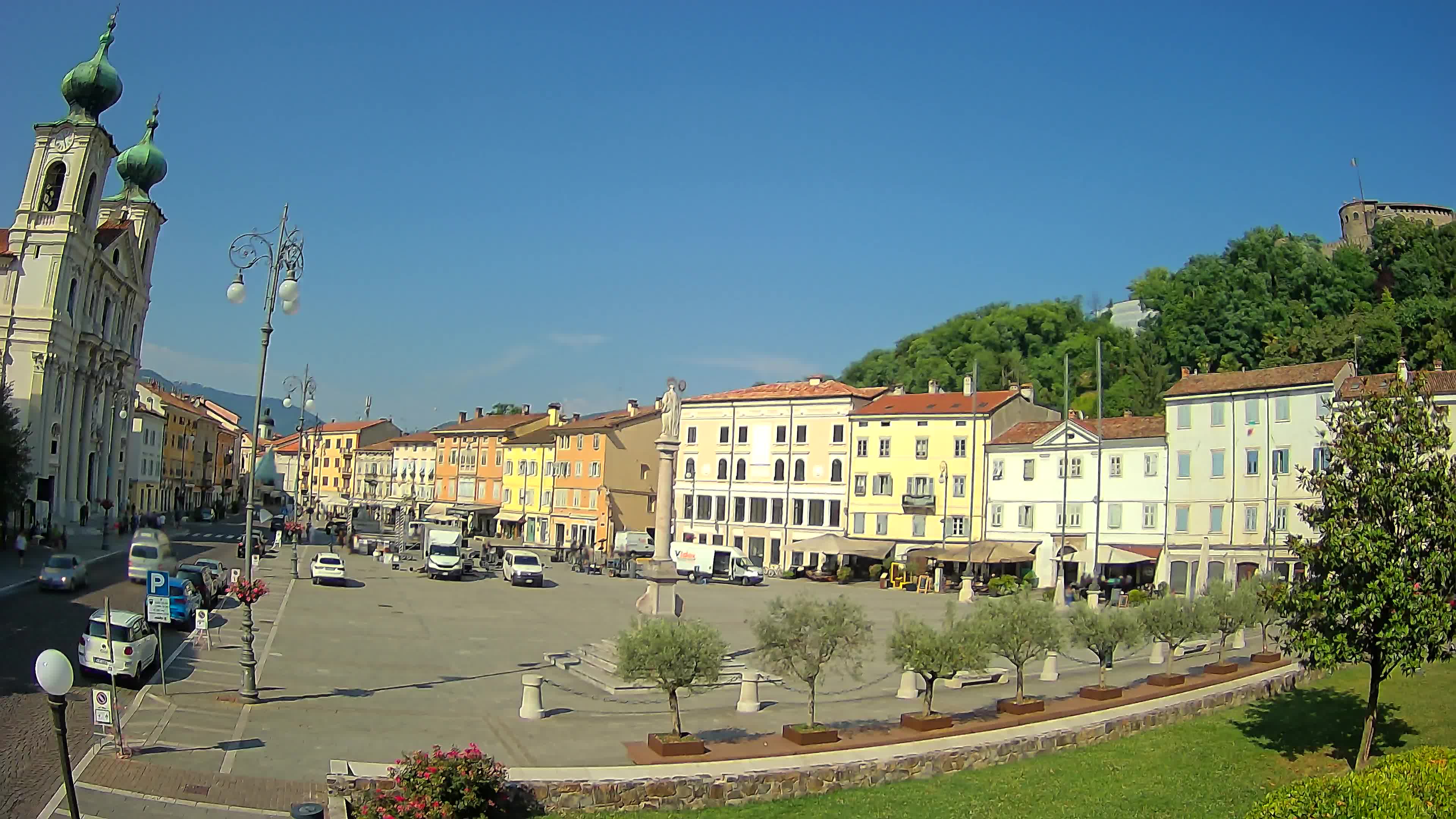 Webcam Gorizia Vittoria square – Church of st. Ignazio