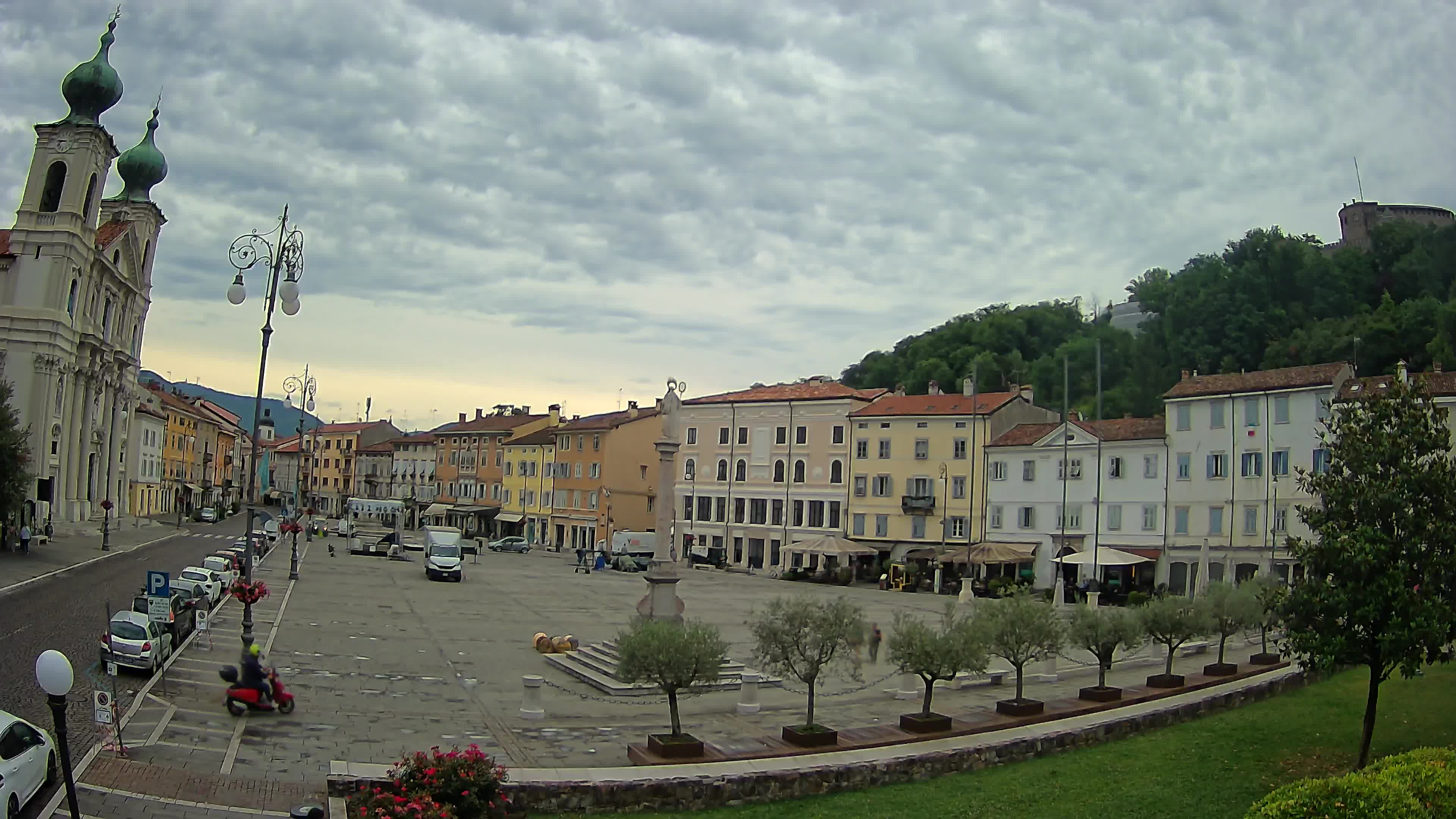 Webcam Gorizia Vittoria square – Church of st. Ignazio