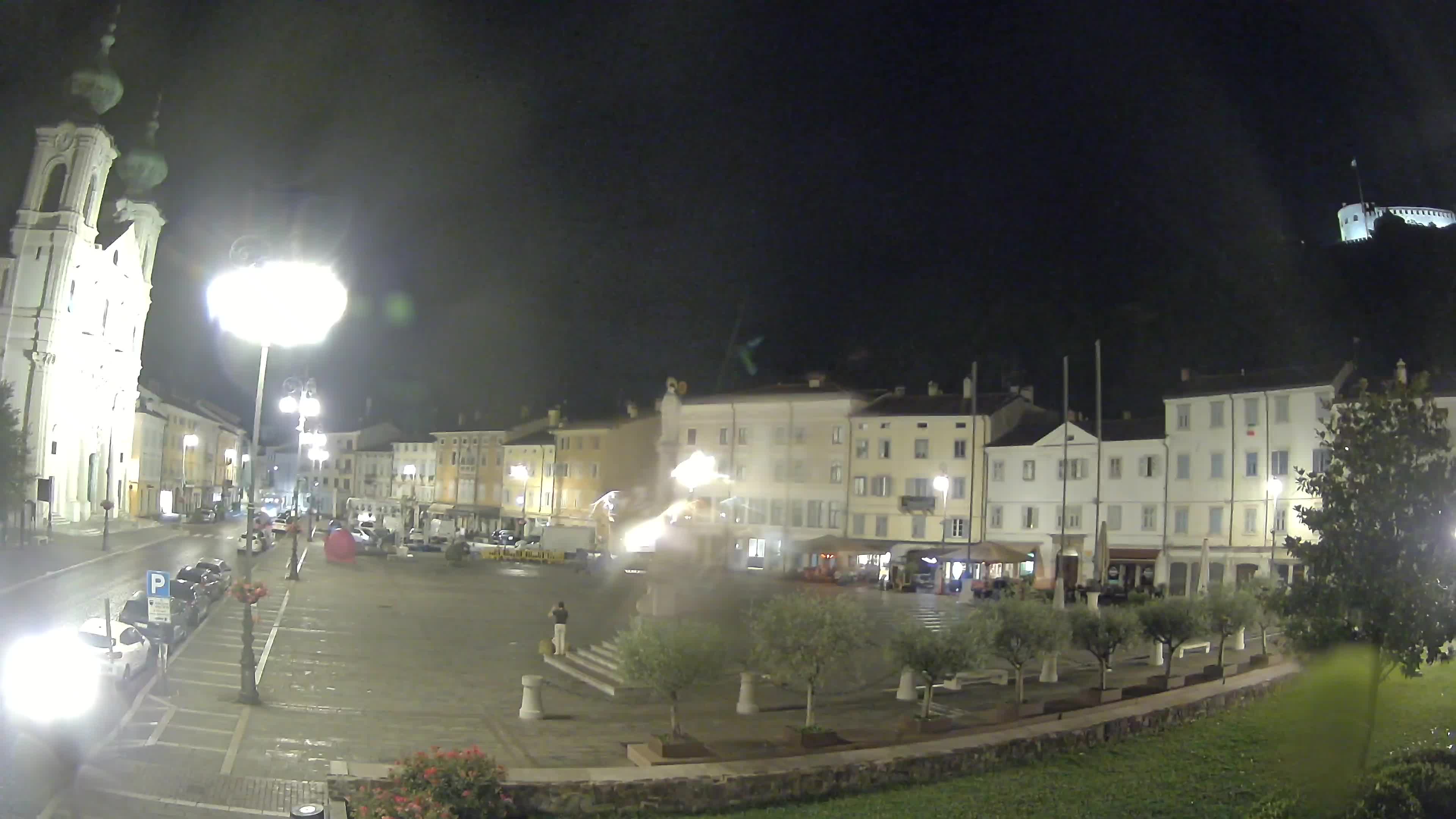 Gorizia –  Place de la Victoria et de via Carducci