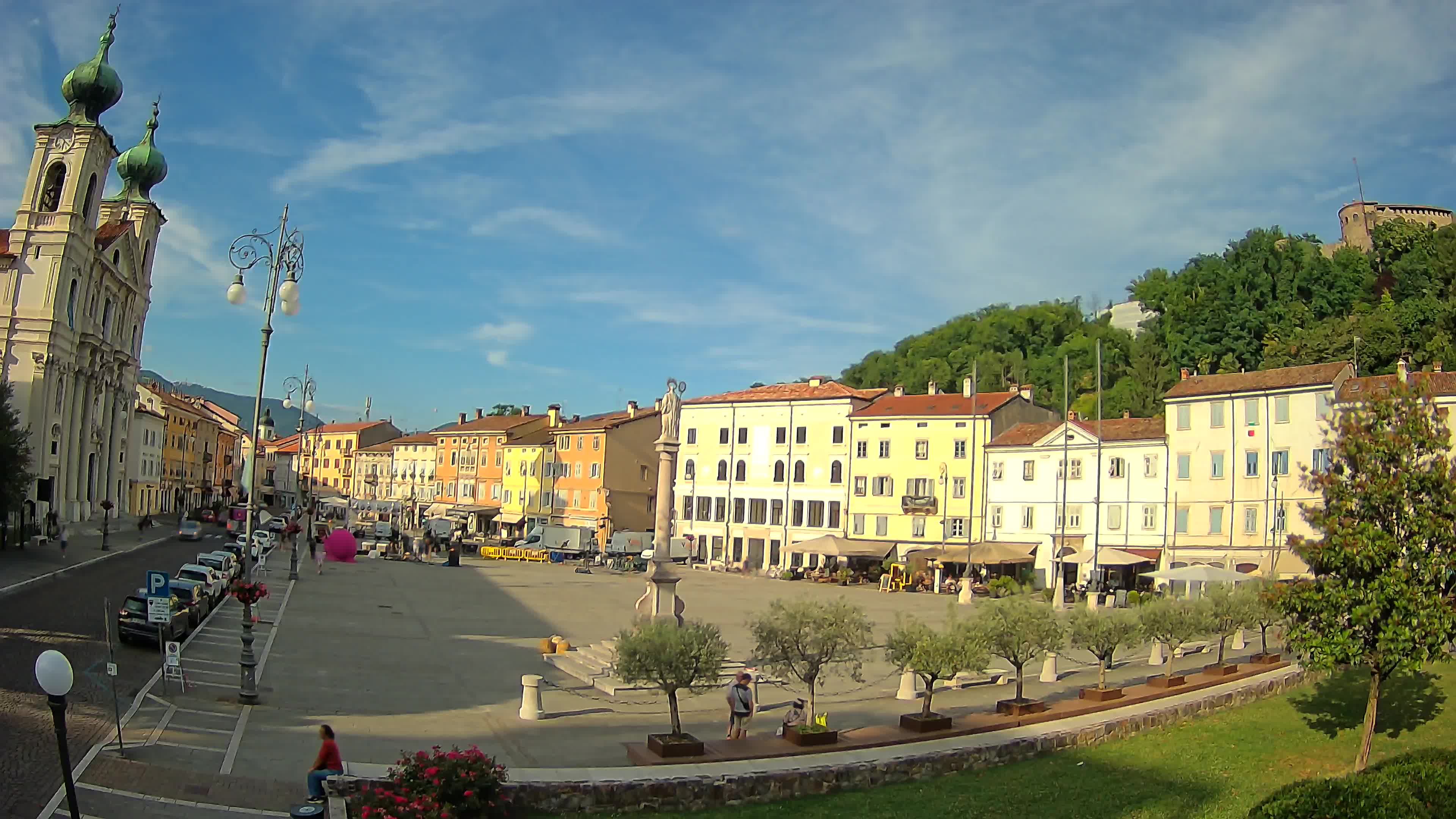 Gorizia – Plaza Vittoria – iglesia de San Pedro. Ignacio