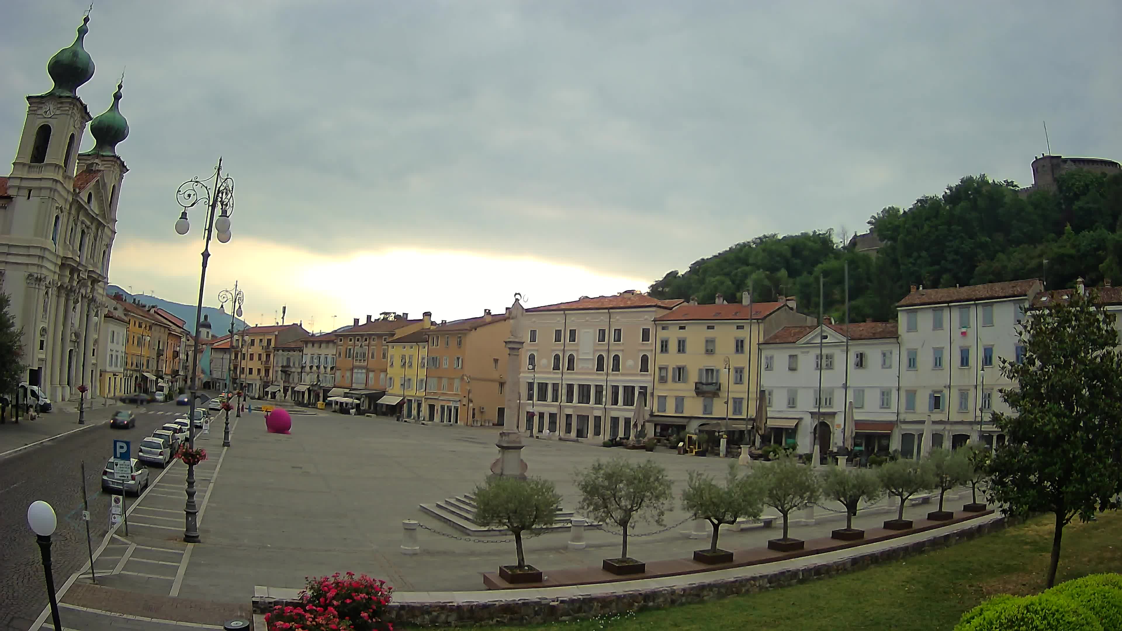 Webcam Gorizia Vittoria square – Church of st. Ignazio