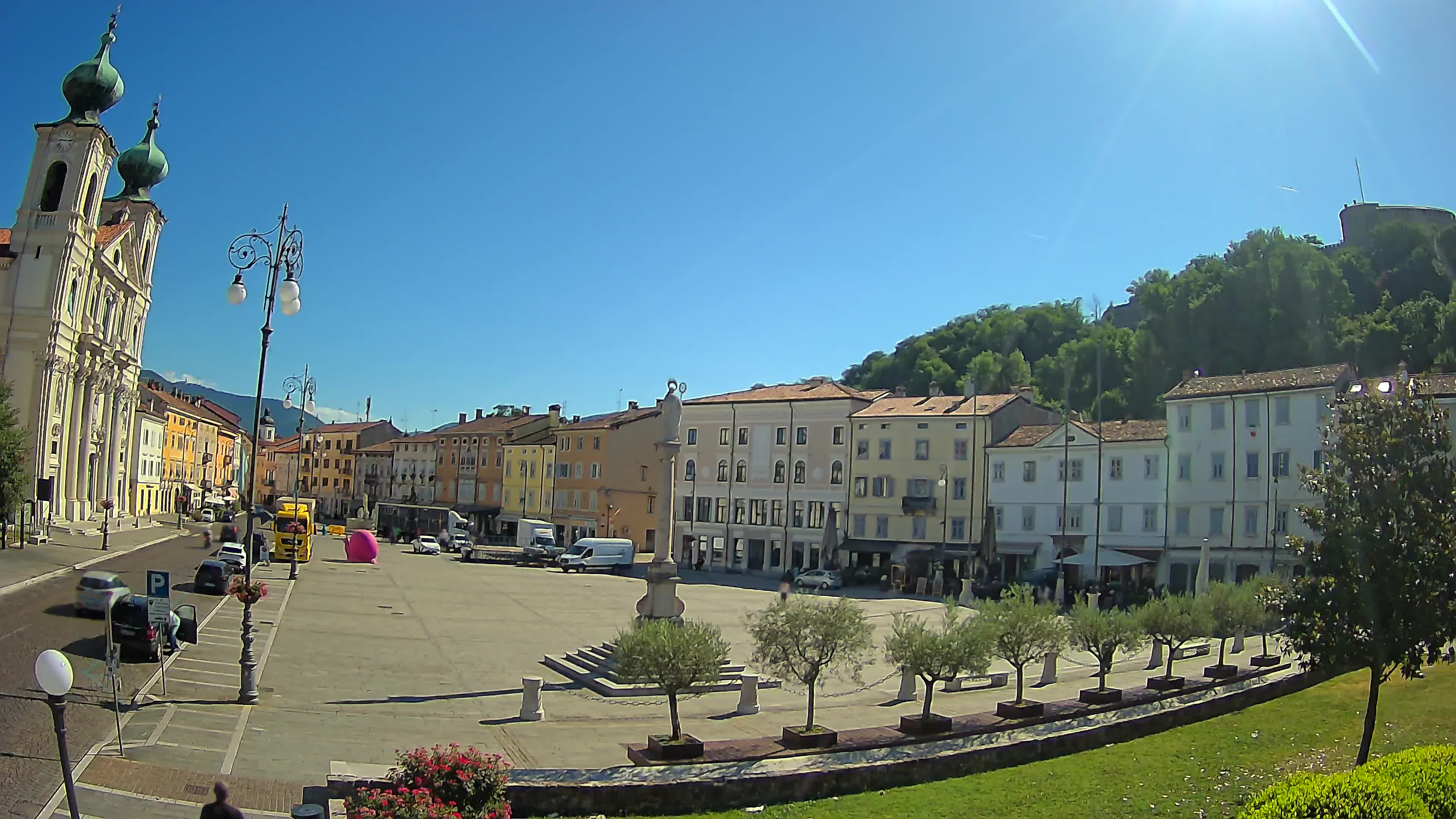 Webcam Gorizia Vittoria square – Church of st. Ignazio