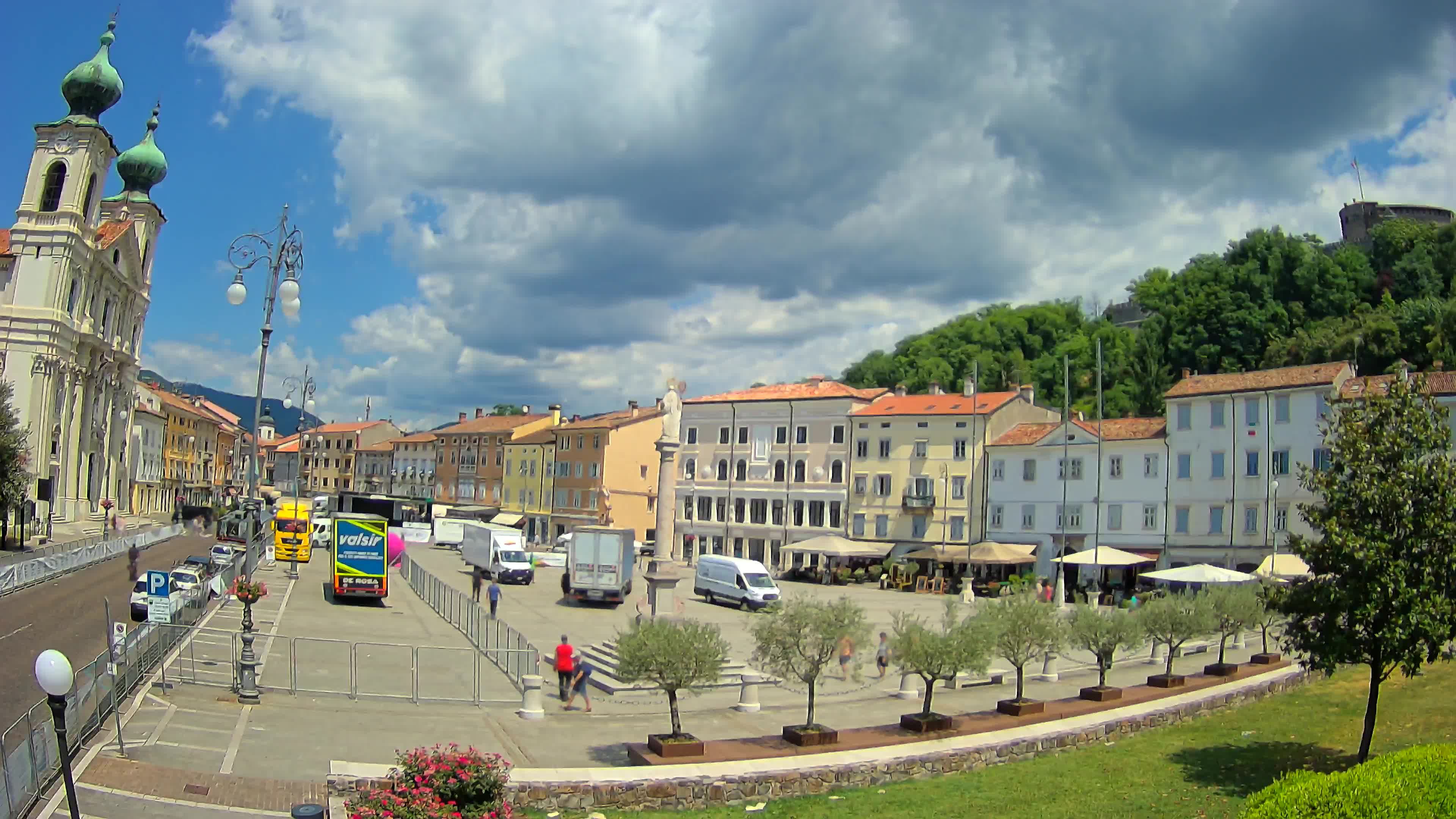 Webcam Gorizia Vittoria square – Church of st. Ignazio