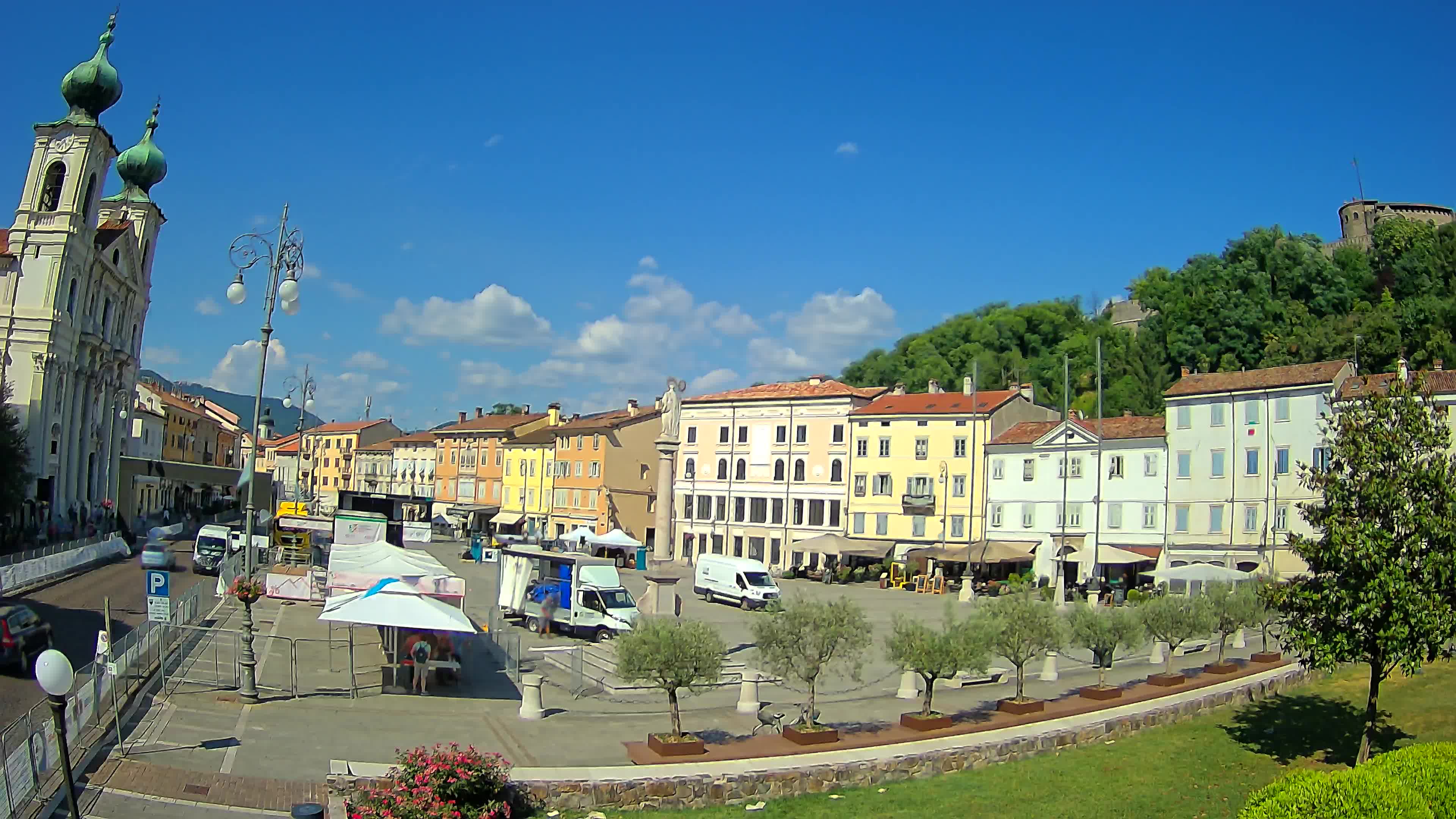 Webcam Gorizia Vittoria square – Church of st. Ignazio