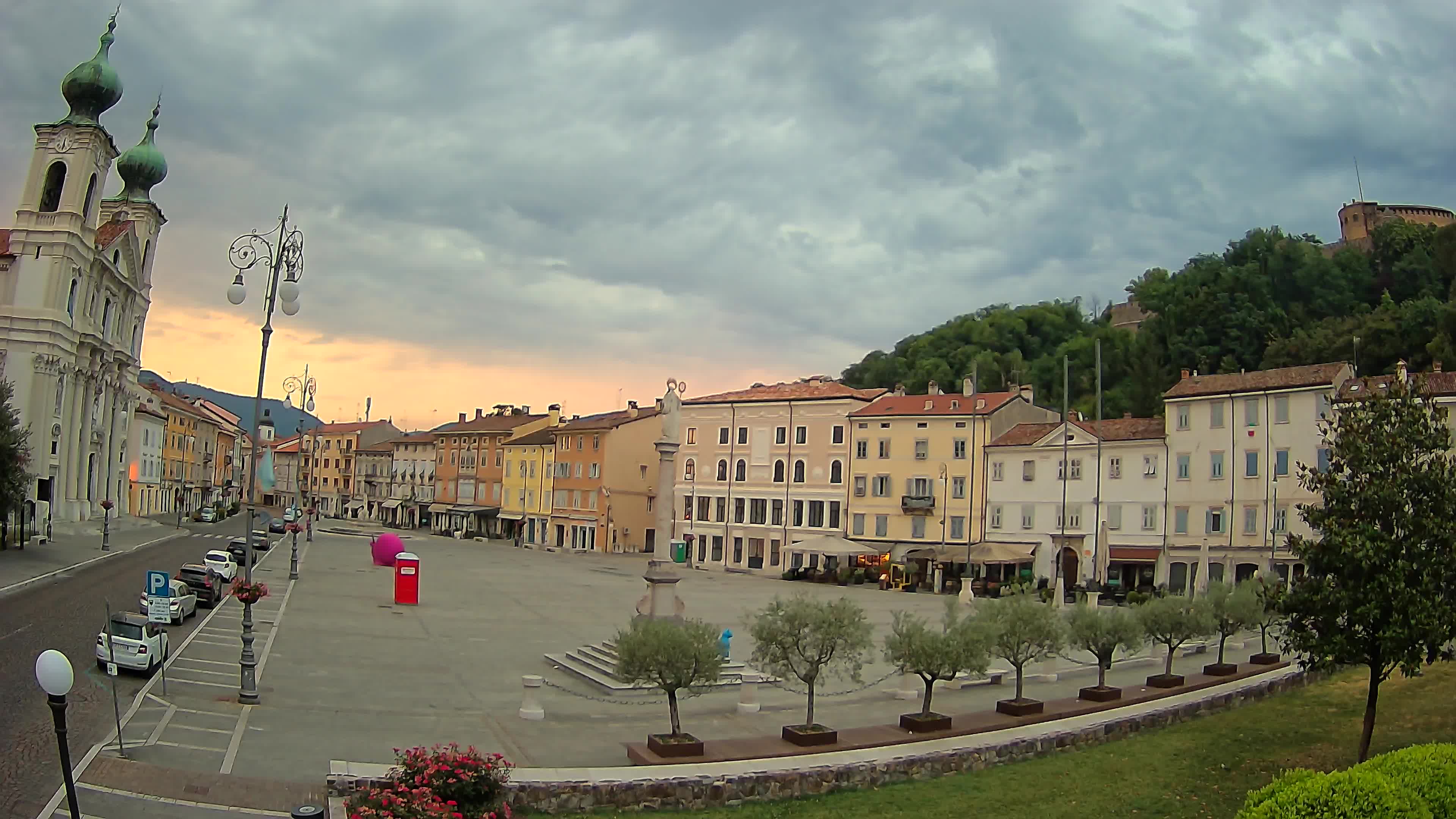 Webcam Gorizia Vittoria square – Church of st. Ignazio