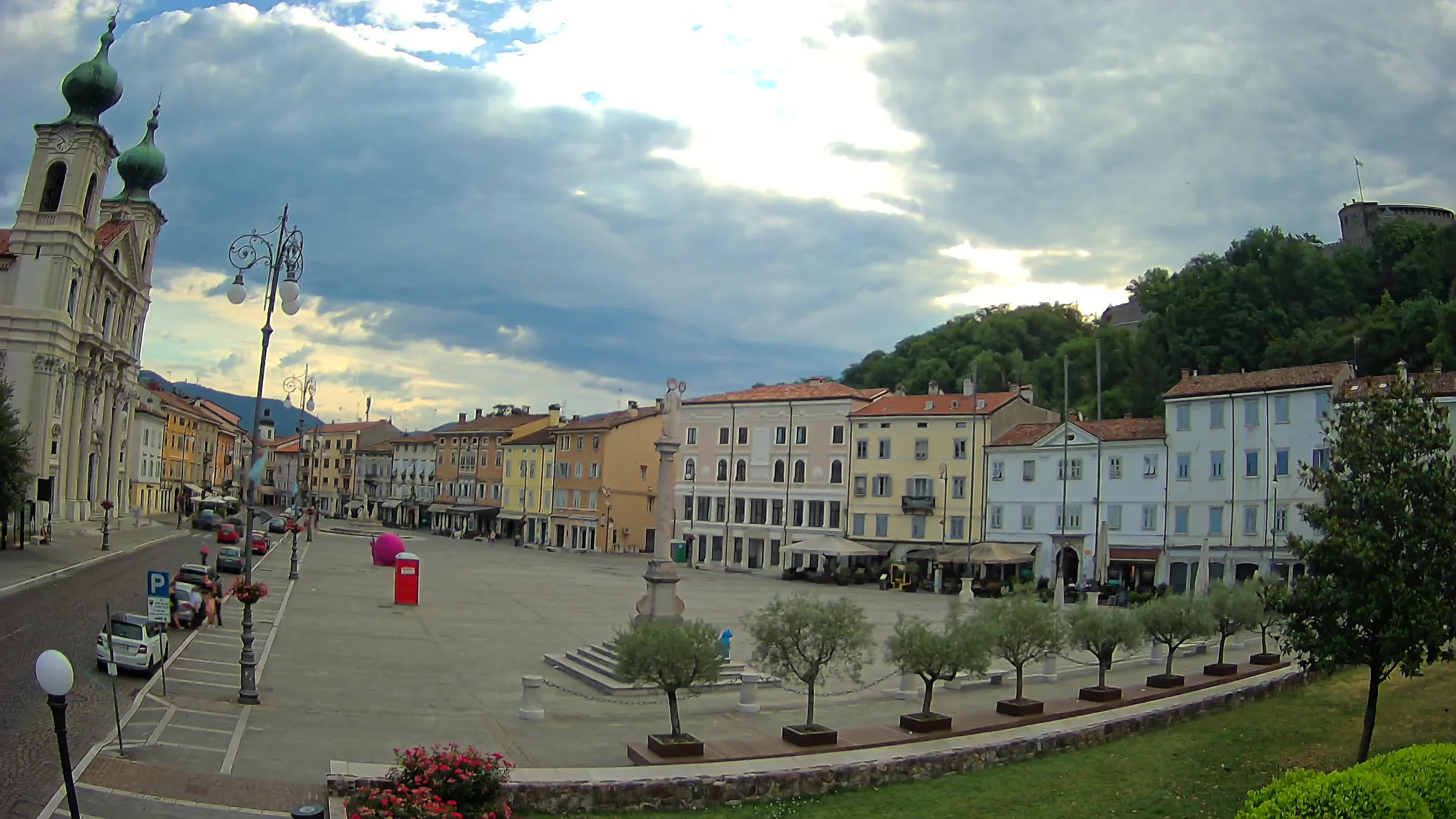 Webcam Gorizia Vittoria square – Church of st. Ignazio