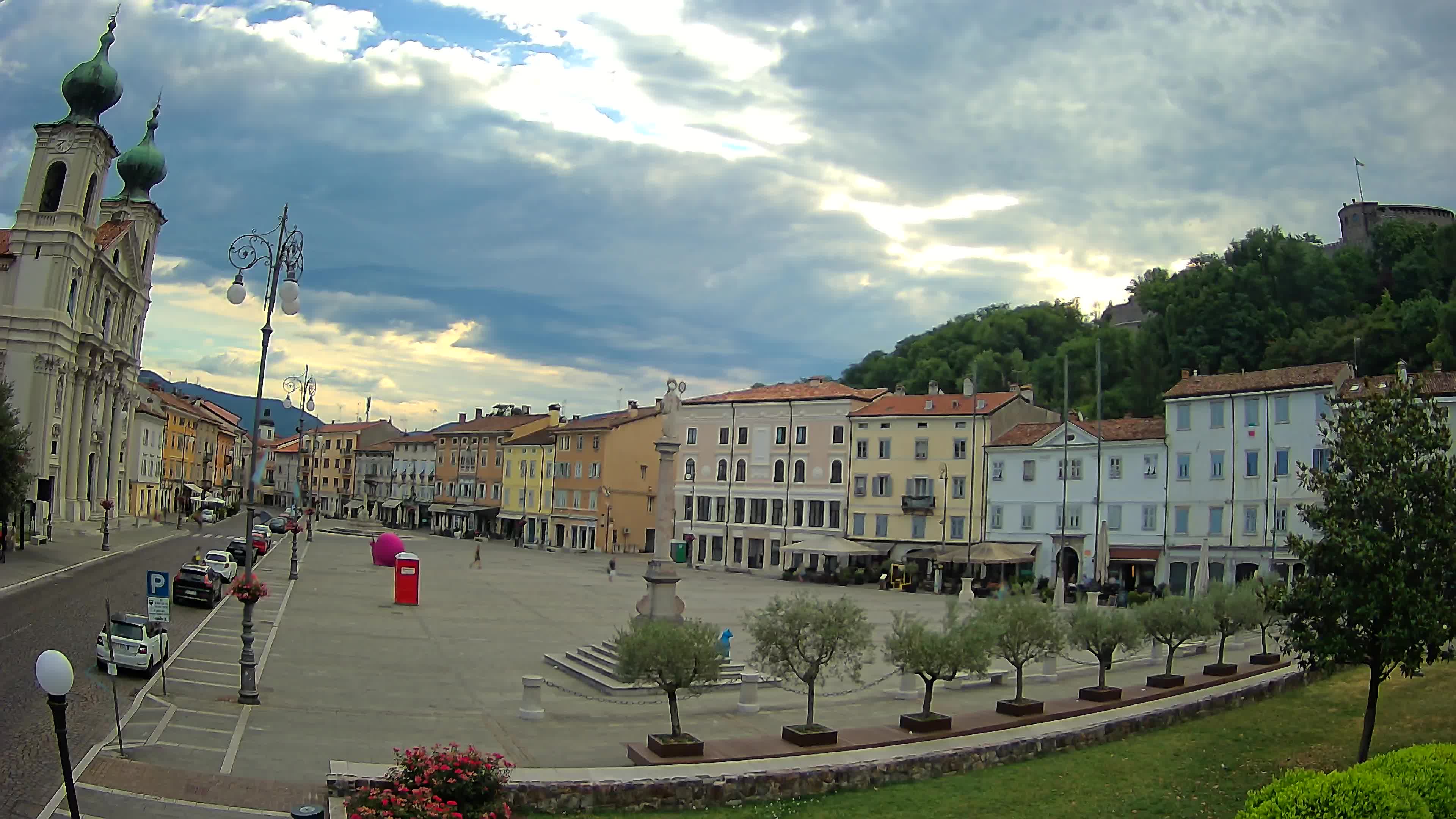 Webcam Gorizia Vittoria square – Church of st. Ignazio