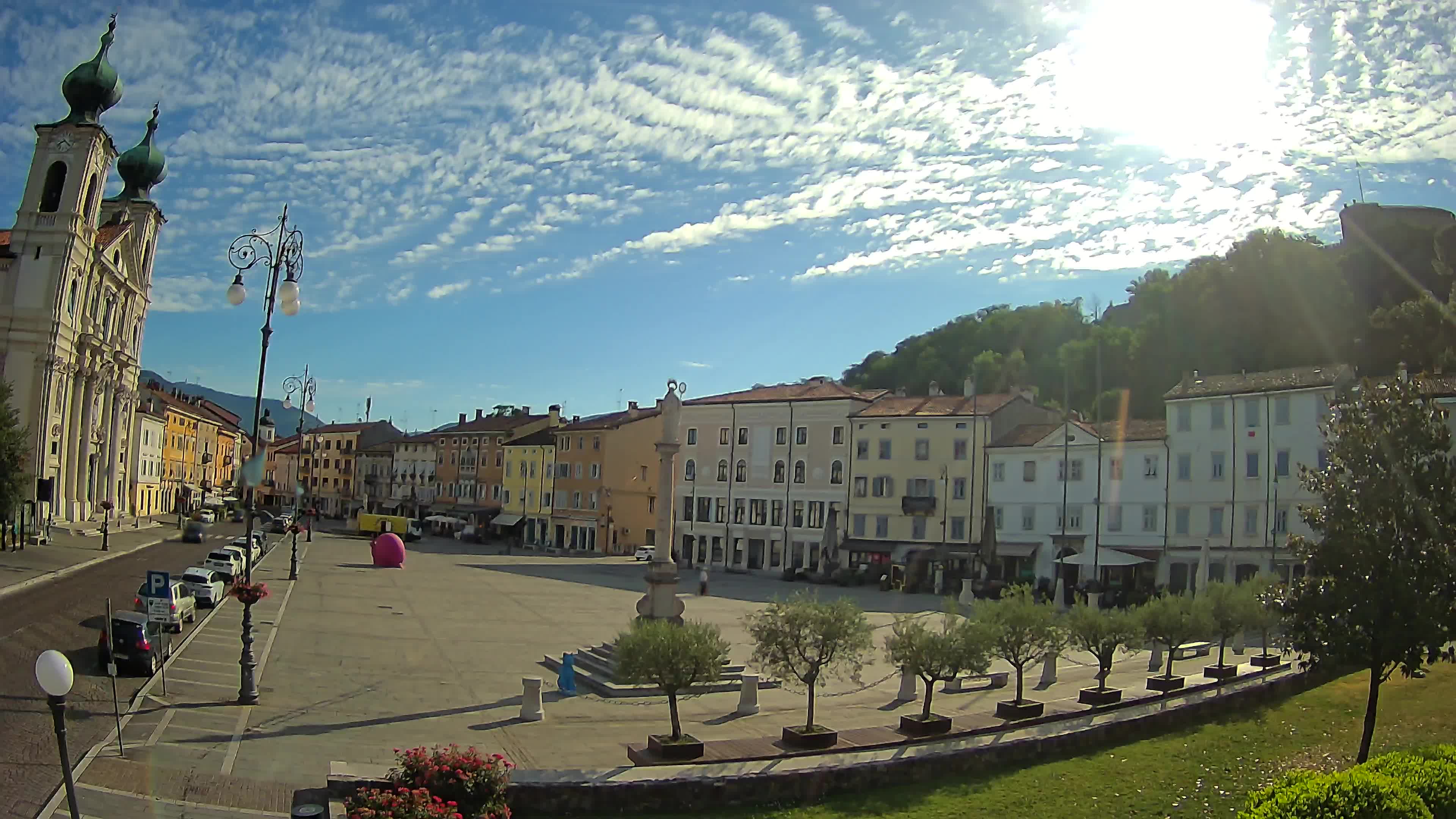 Gorizia – Plaza Vittoria – iglesia de San Pedro. Ignacio