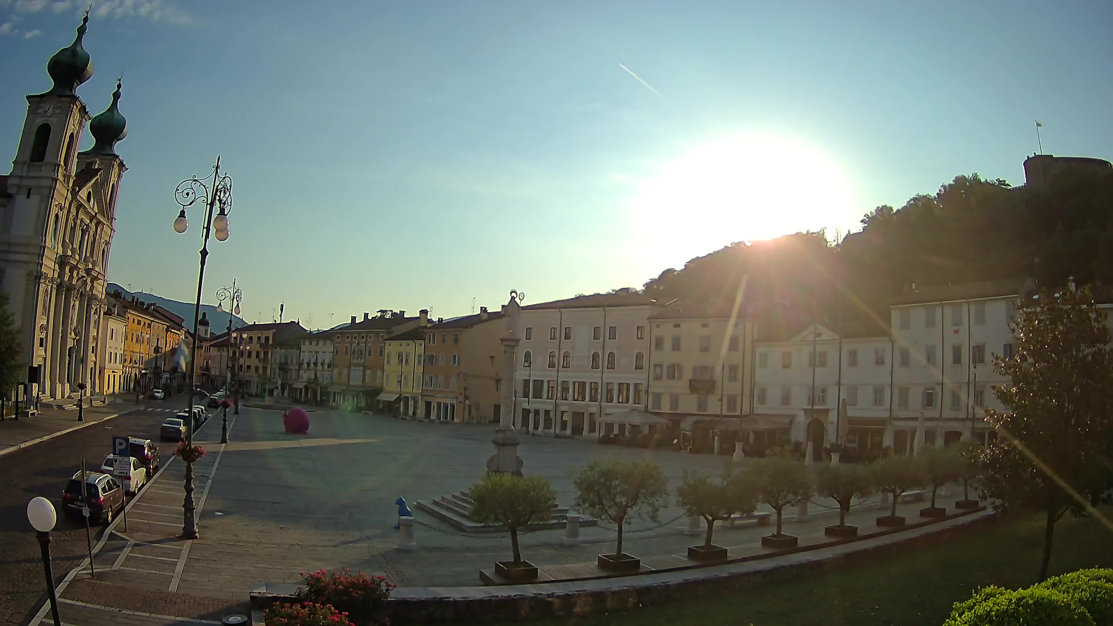 Gorizia – Plaza Vittoria – iglesia de San Pedro. Ignacio