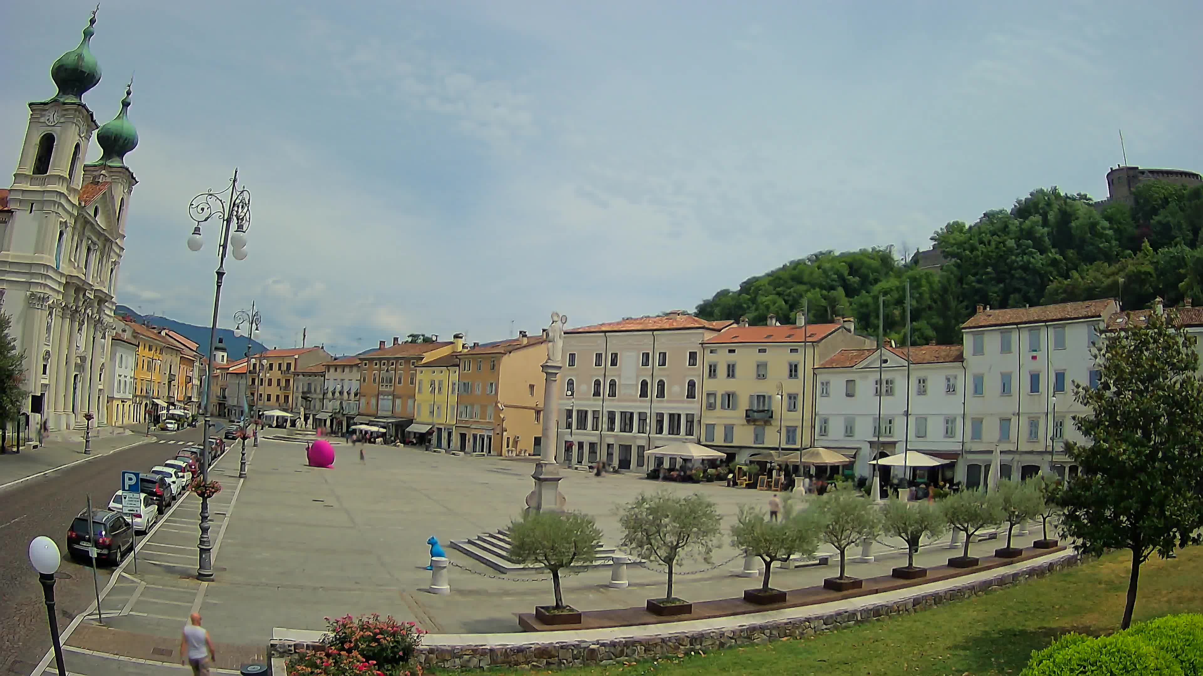 Gorizia – Plaza Vittoria – iglesia de San Pedro. Ignacio