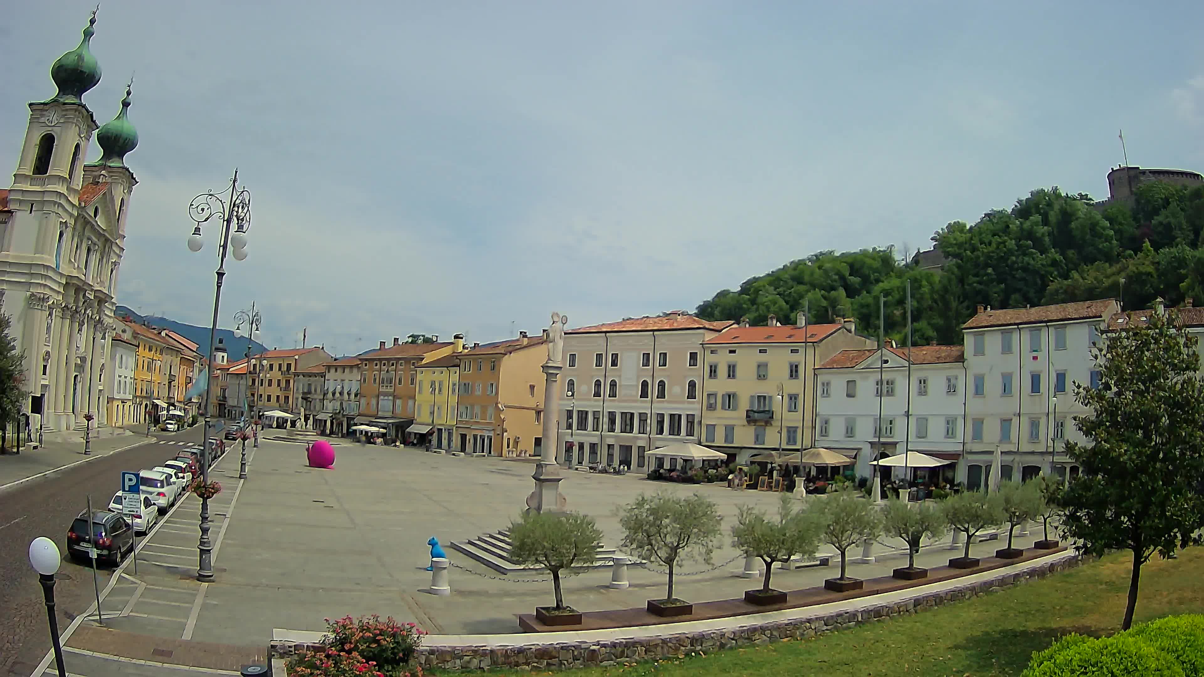 Gorizia Piazza della Vittoria e chiesa di S. Ignazio