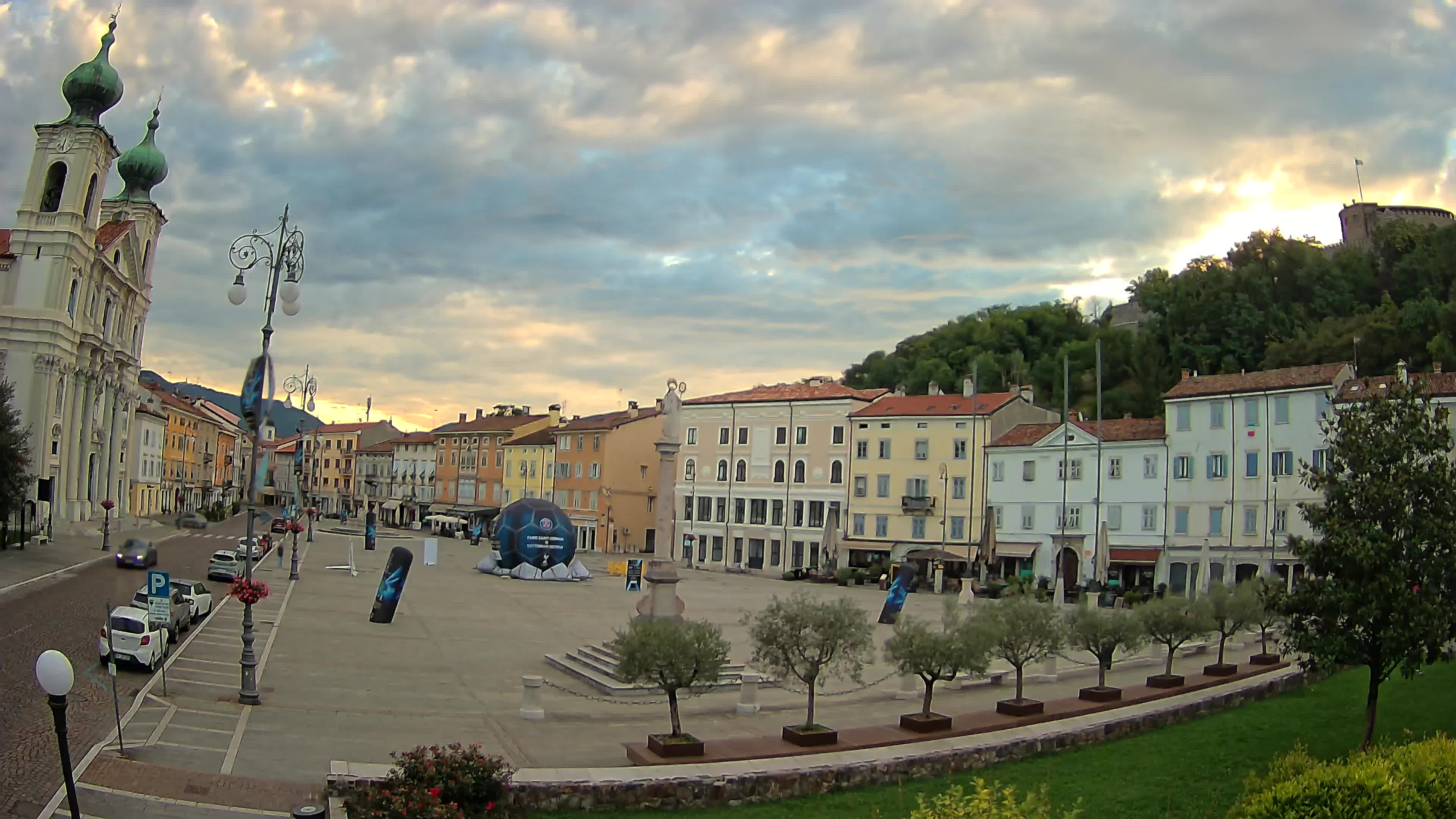 Webcam Gorizia Vittoria square – Church of st. Ignazio