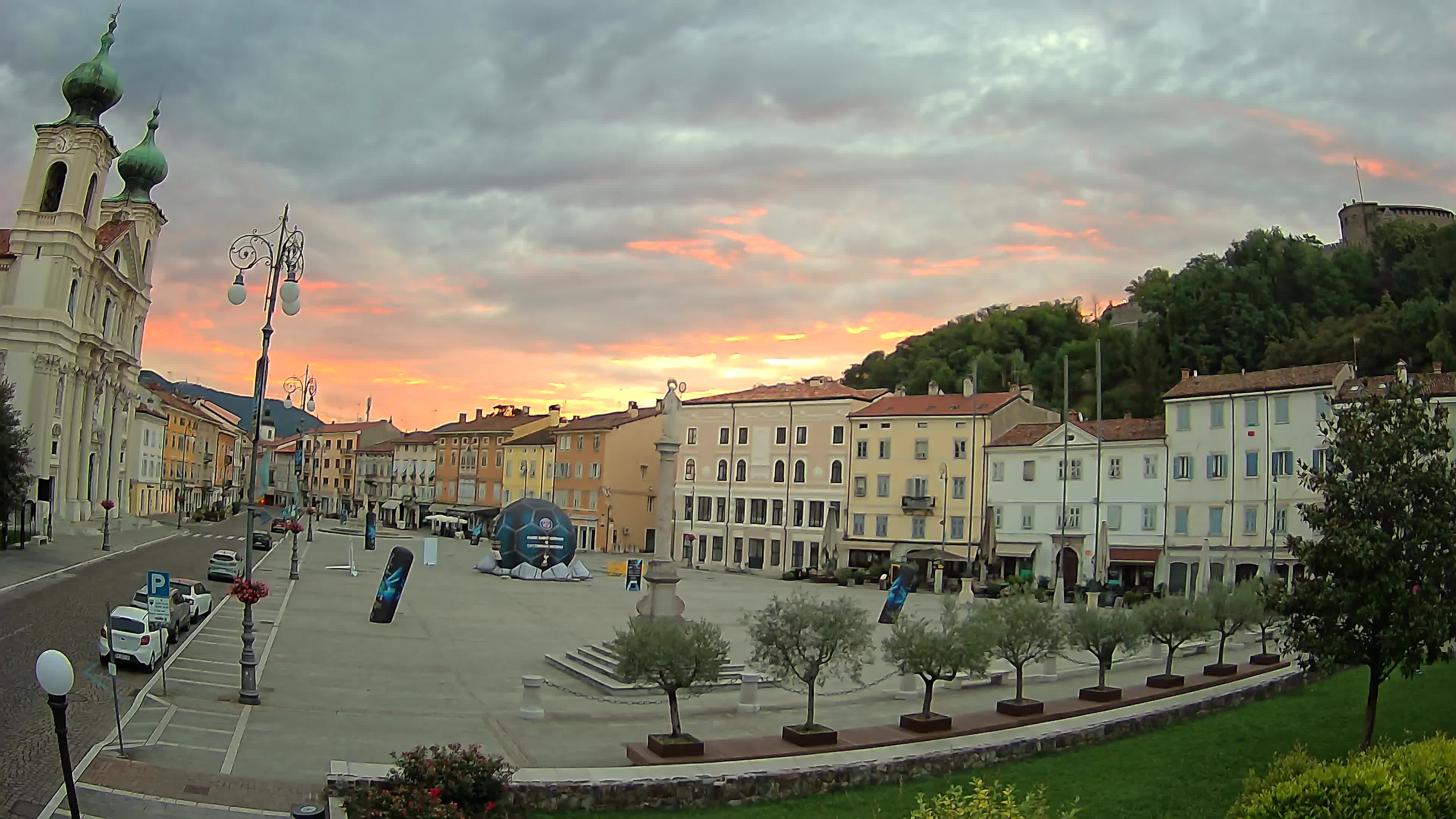 Webcam Gorizia Vittoria square – Church of st. Ignazio