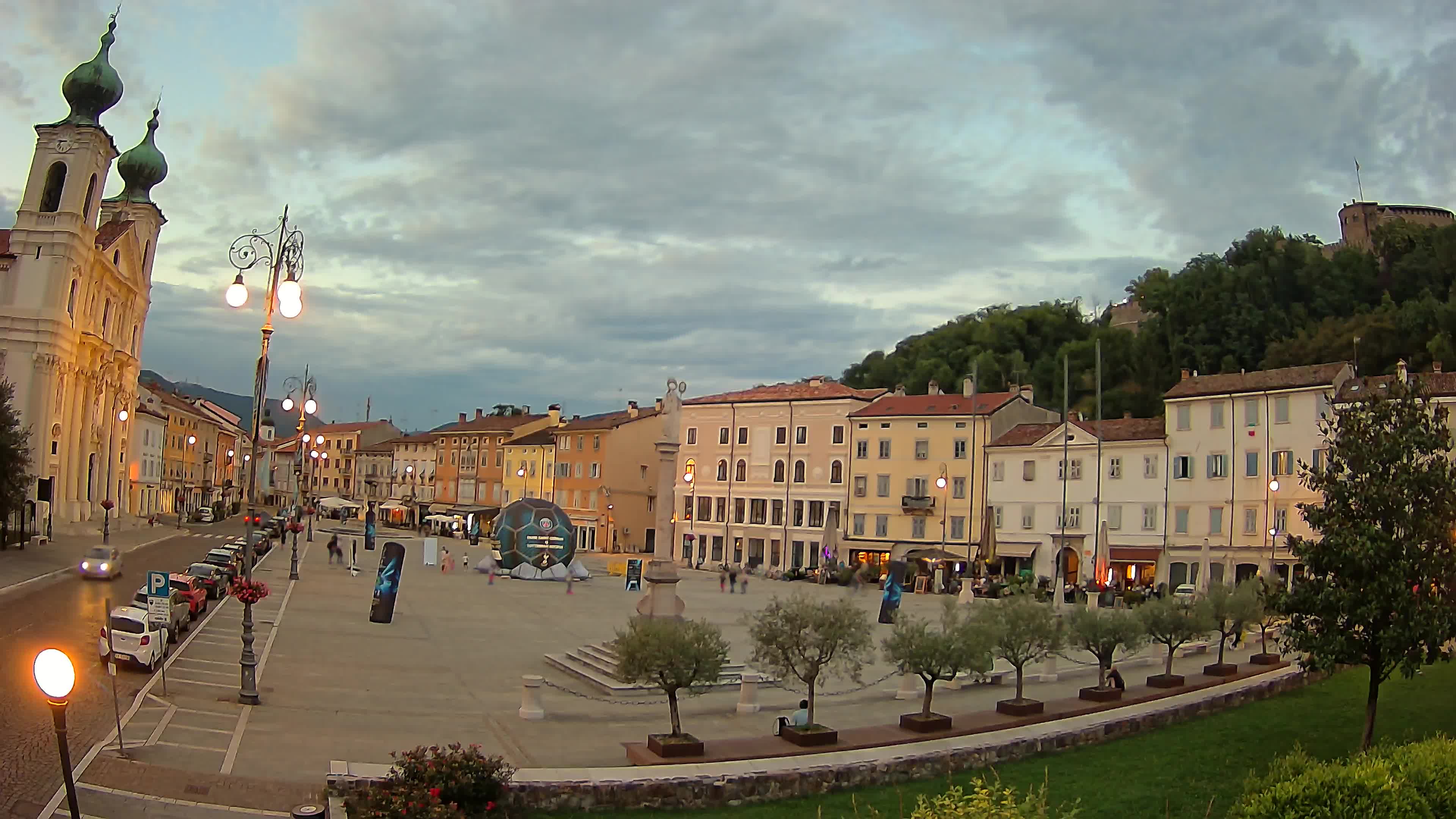 Gorizia – Place Vittoria – église st. Ignazio