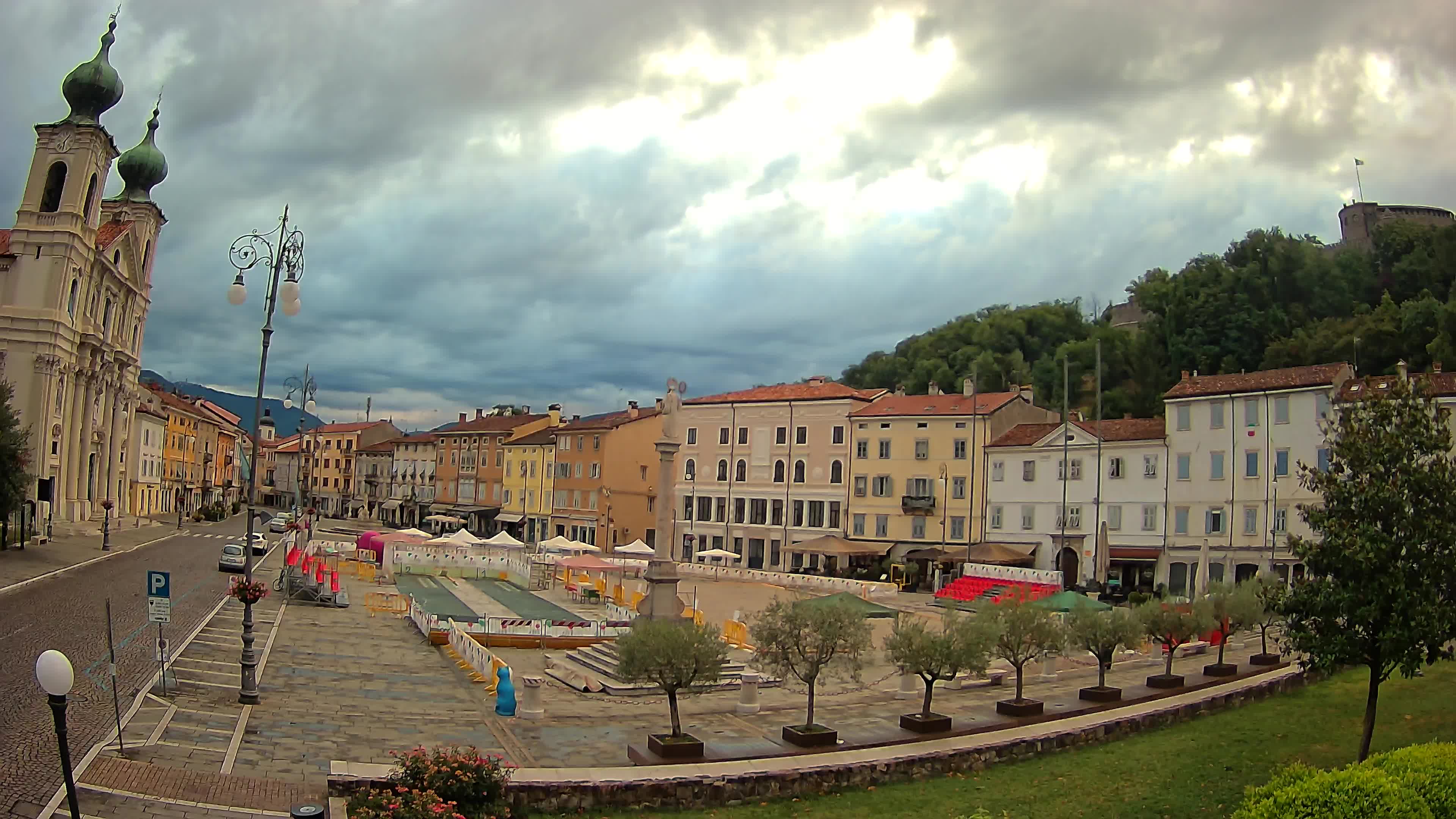 Gorizia – Place Vittoria – église st. Ignazio