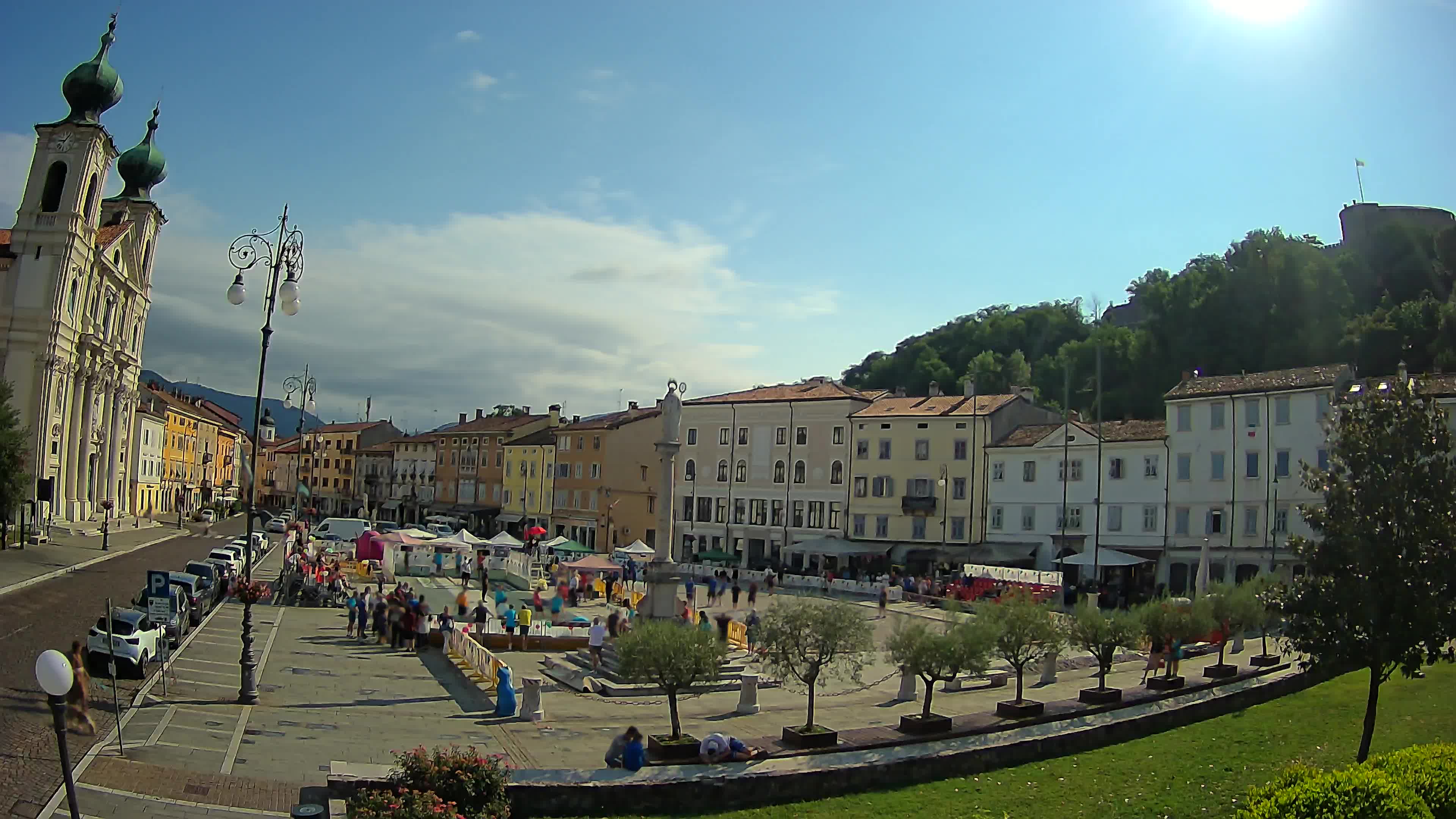 Gorizia – Plaza Vittoria – iglesia de San Pedro. Ignacio