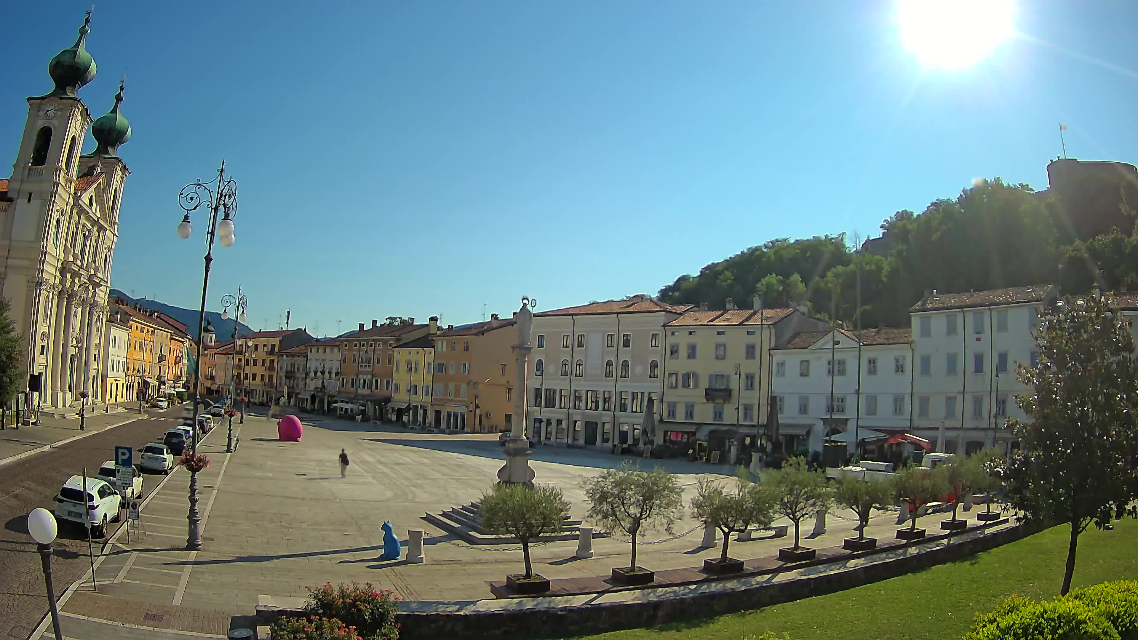 Gorizia Piazza della Vittoria e chiesa di S. Ignazio