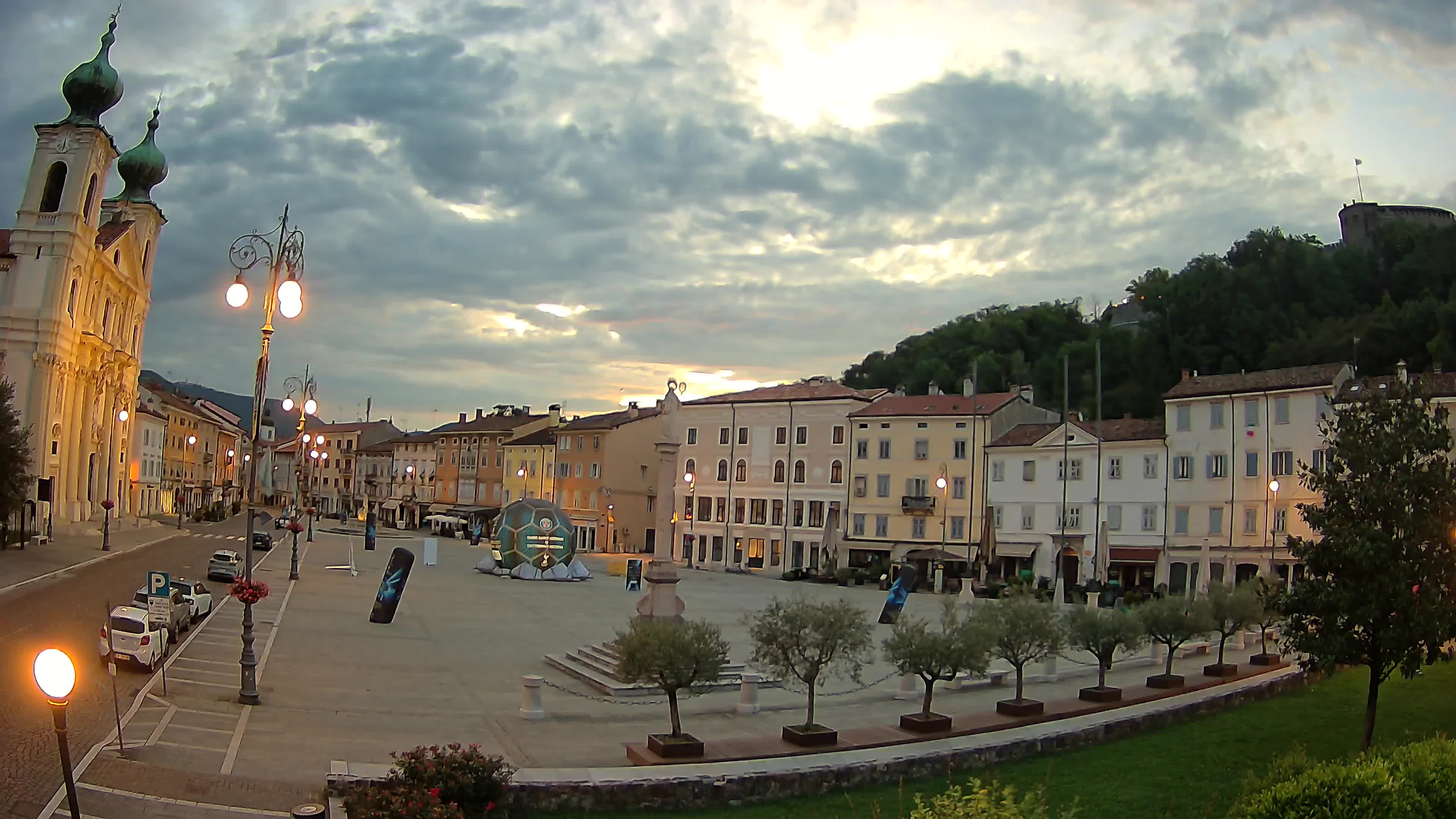 Webcam Gorizia Vittoria square – Church of st. Ignazio