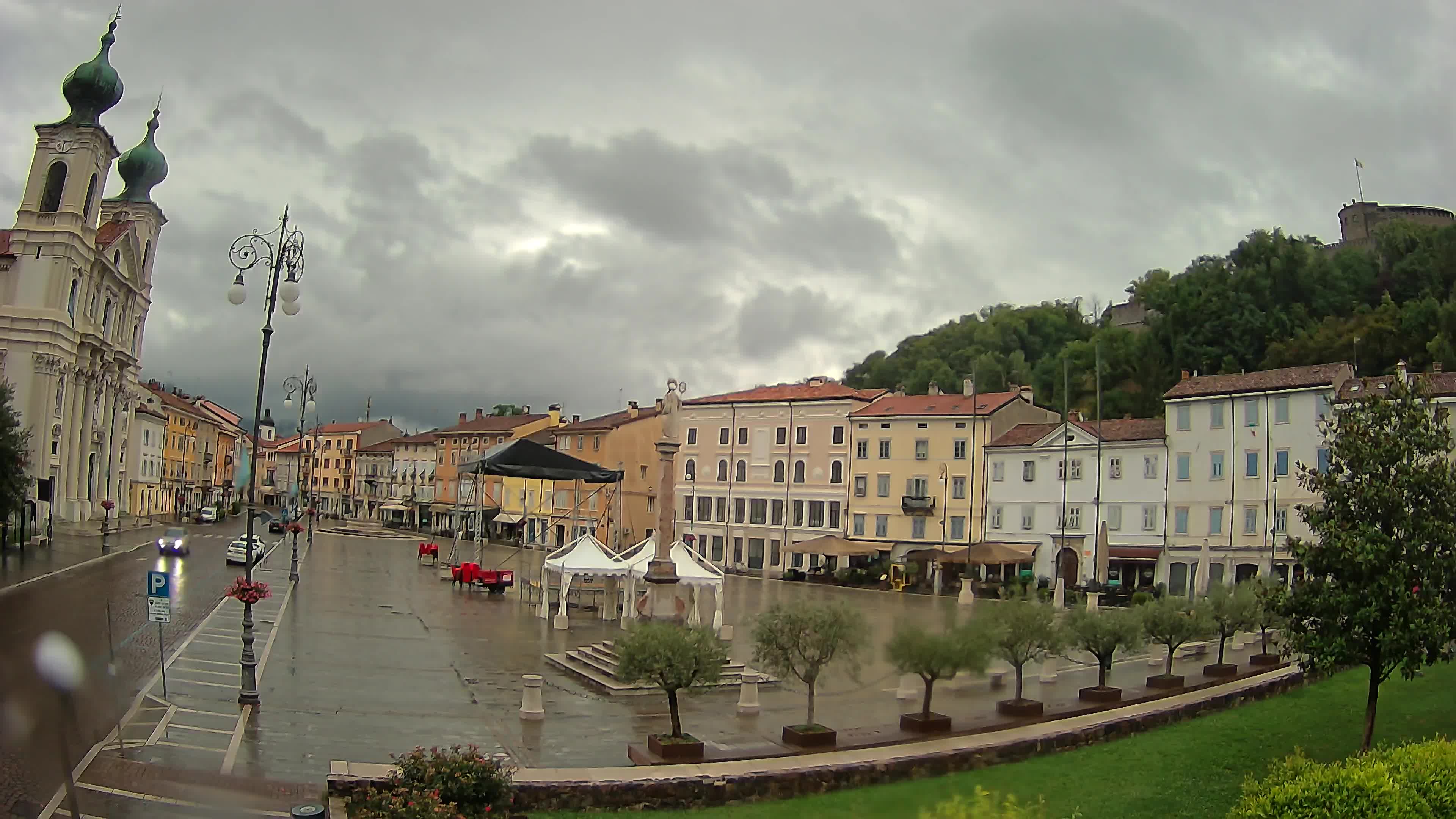 Webcam Gorizia Vittoria square – Church of st. Ignazio