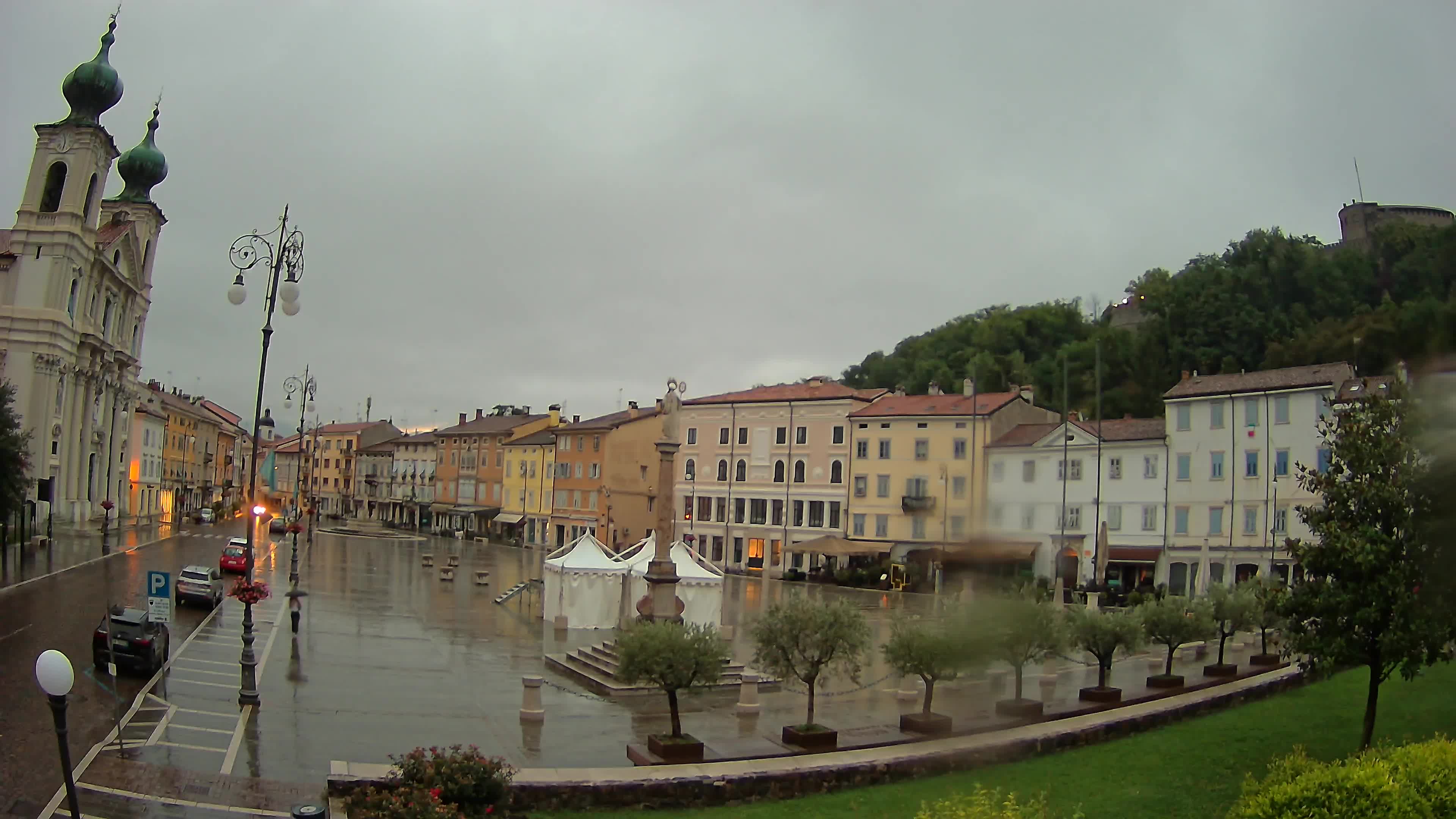Webcam Gorizia Vittoria square – Church of st. Ignazio