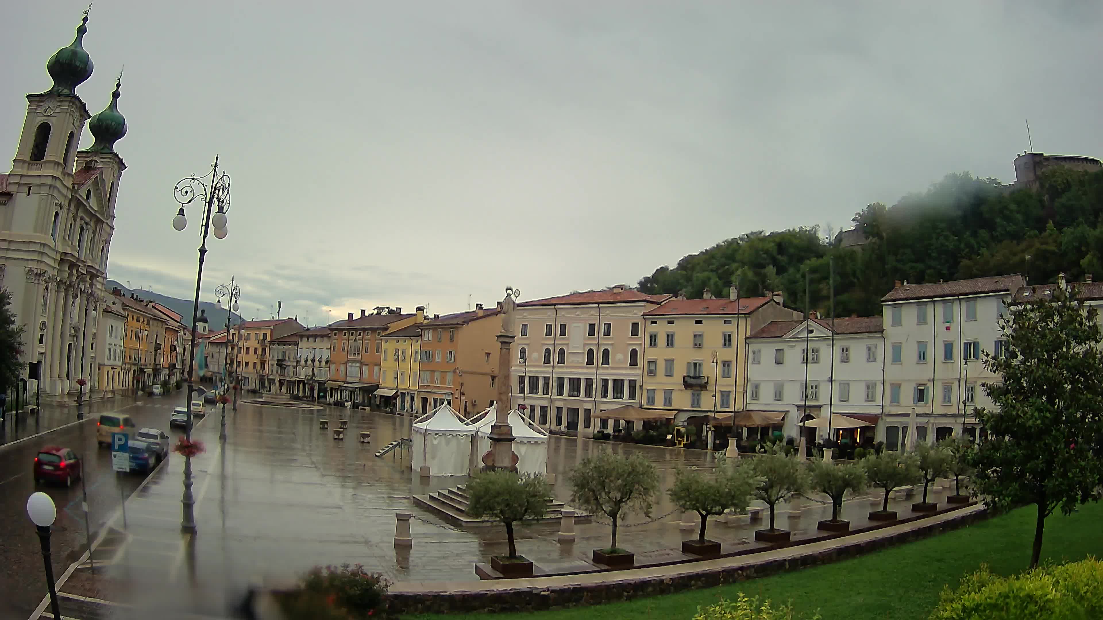 Webcam Gorizia Vittoria square – Church of st. Ignazio