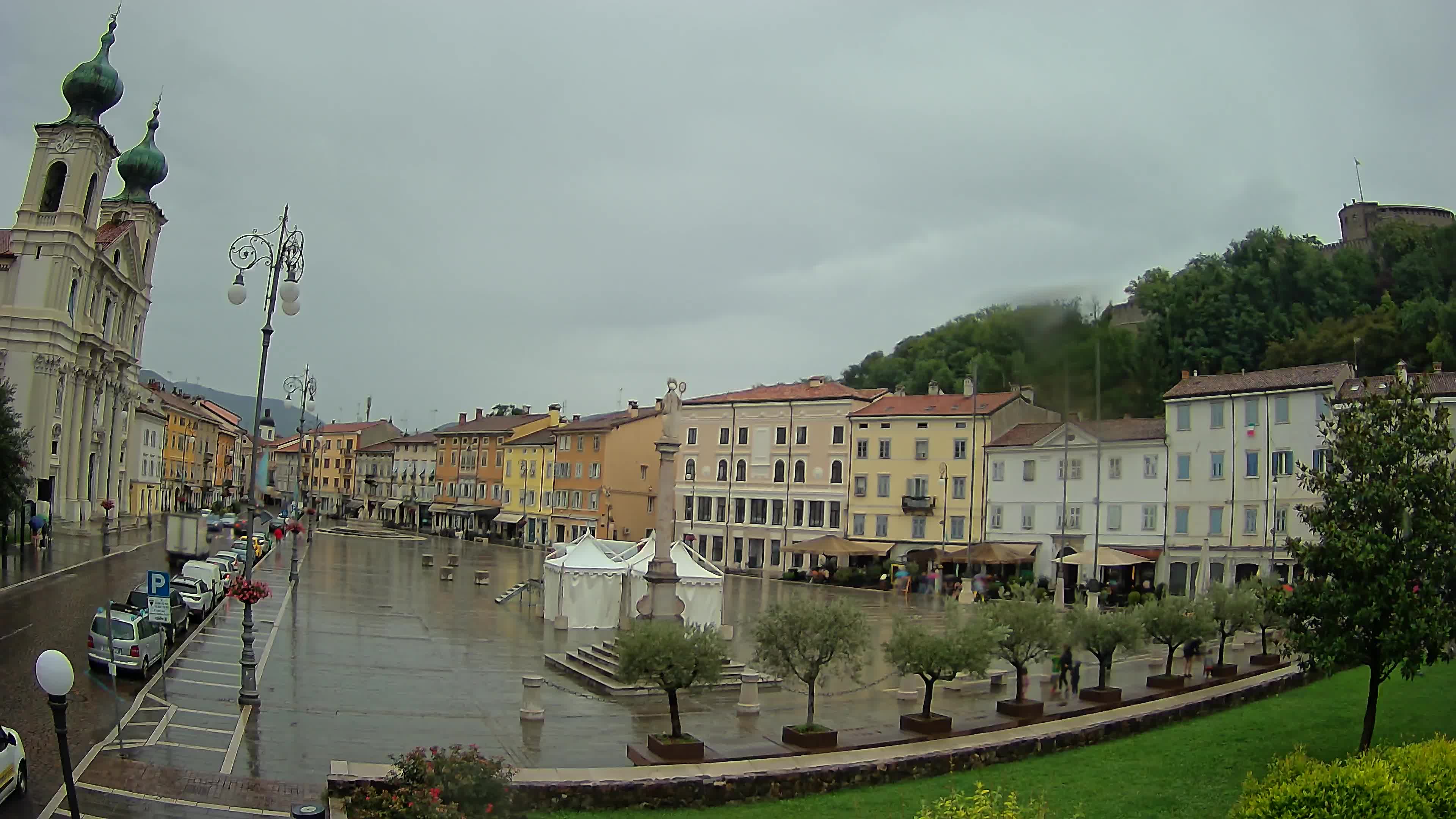 Webcam Gorizia Vittoria square – Church of st. Ignazio