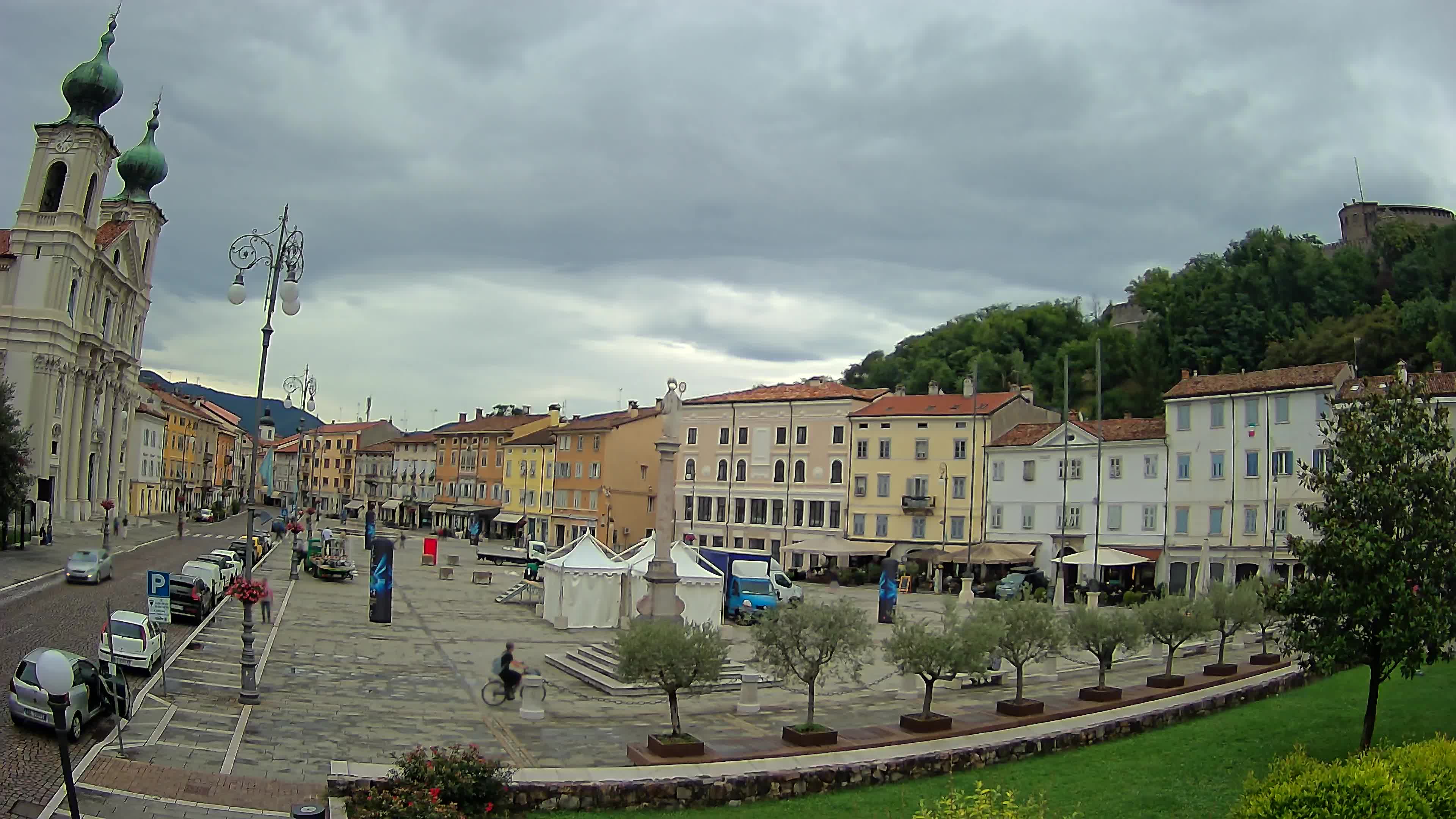 Webcam Gorizia Vittoria square – Church of st. Ignazio