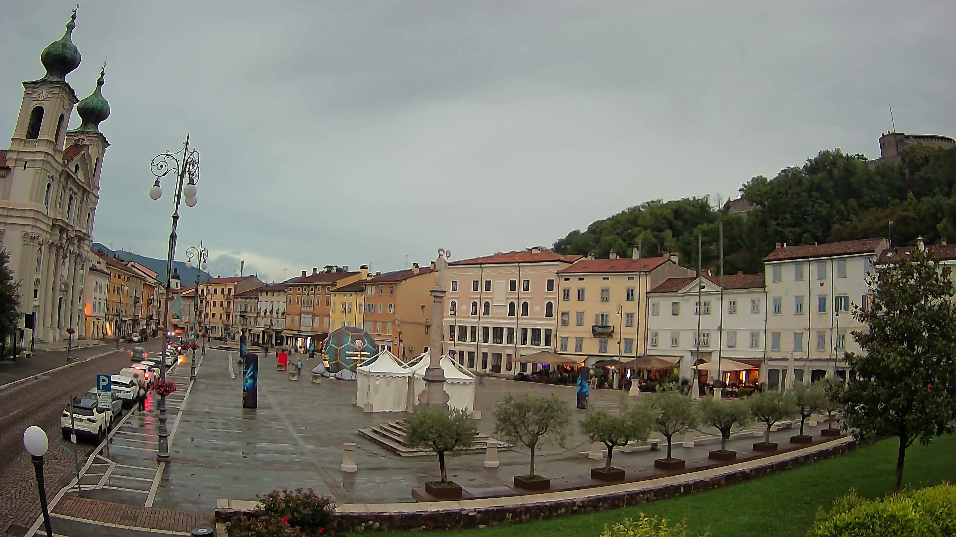 Webcam Gorizia Vittoria square – Church of st. Ignazio