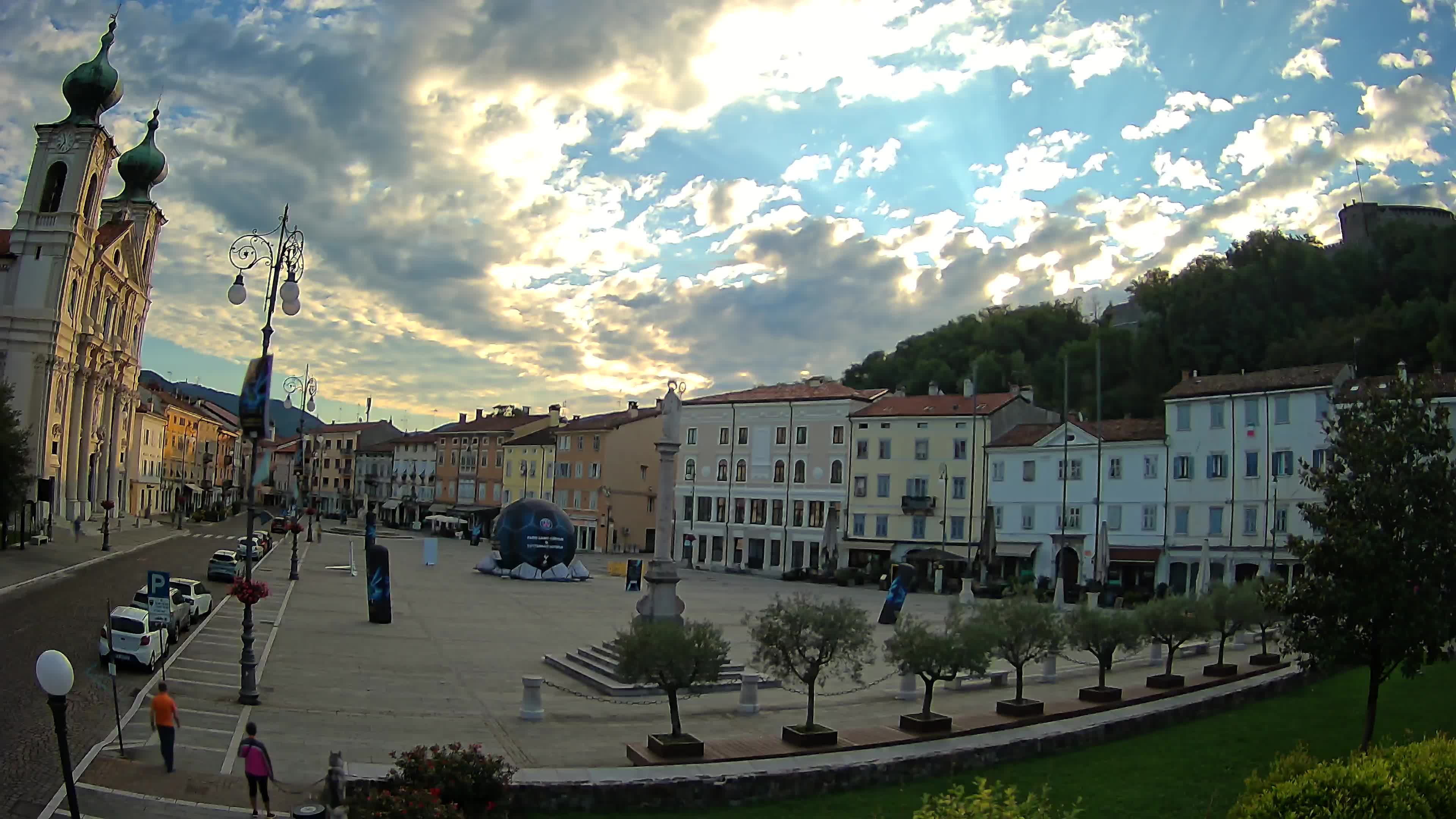 Webcam Gorizia Vittoria square – Church of st. Ignazio