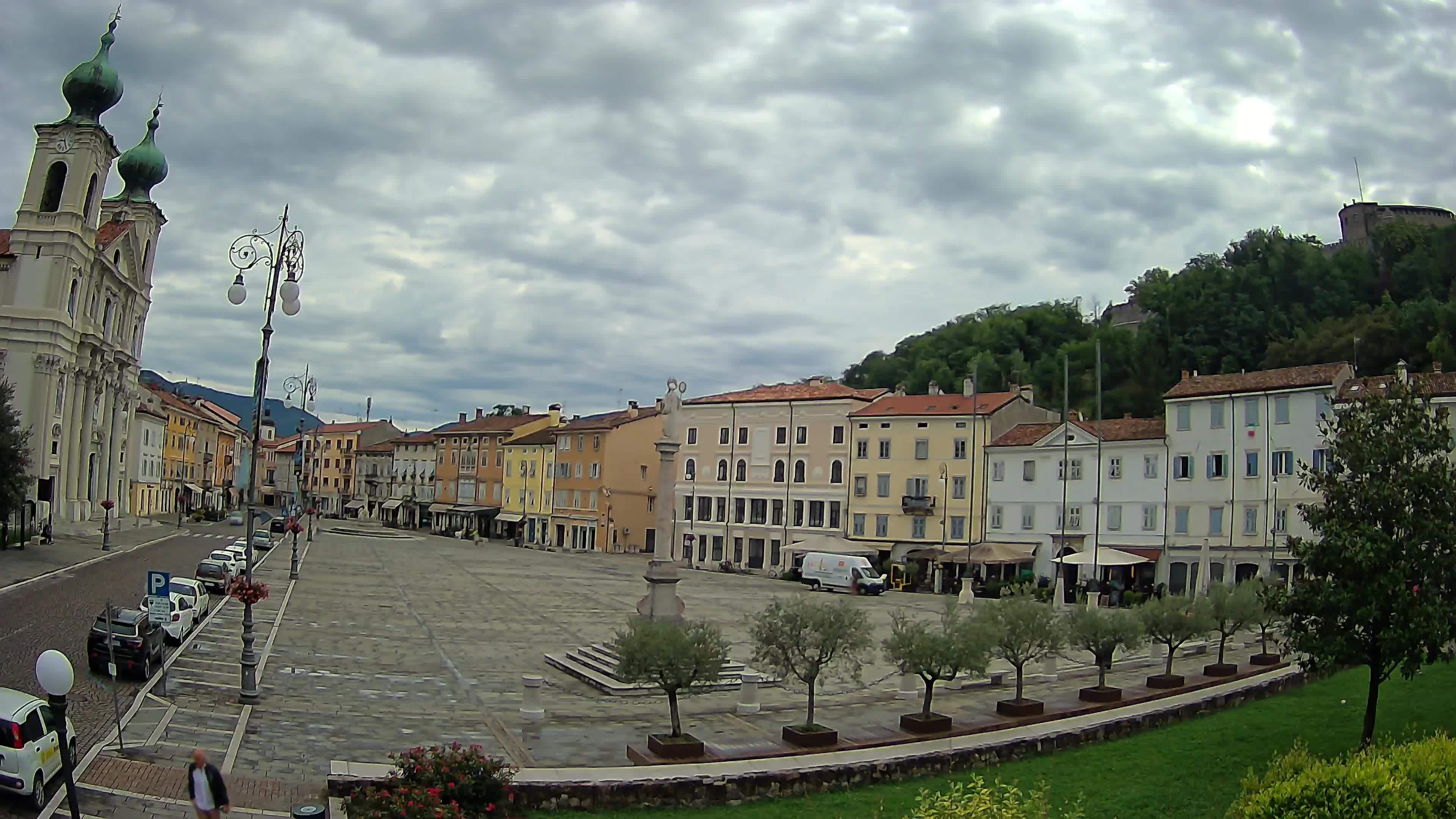 Webcam Gorizia Vittoria square – Church of st. Ignazio