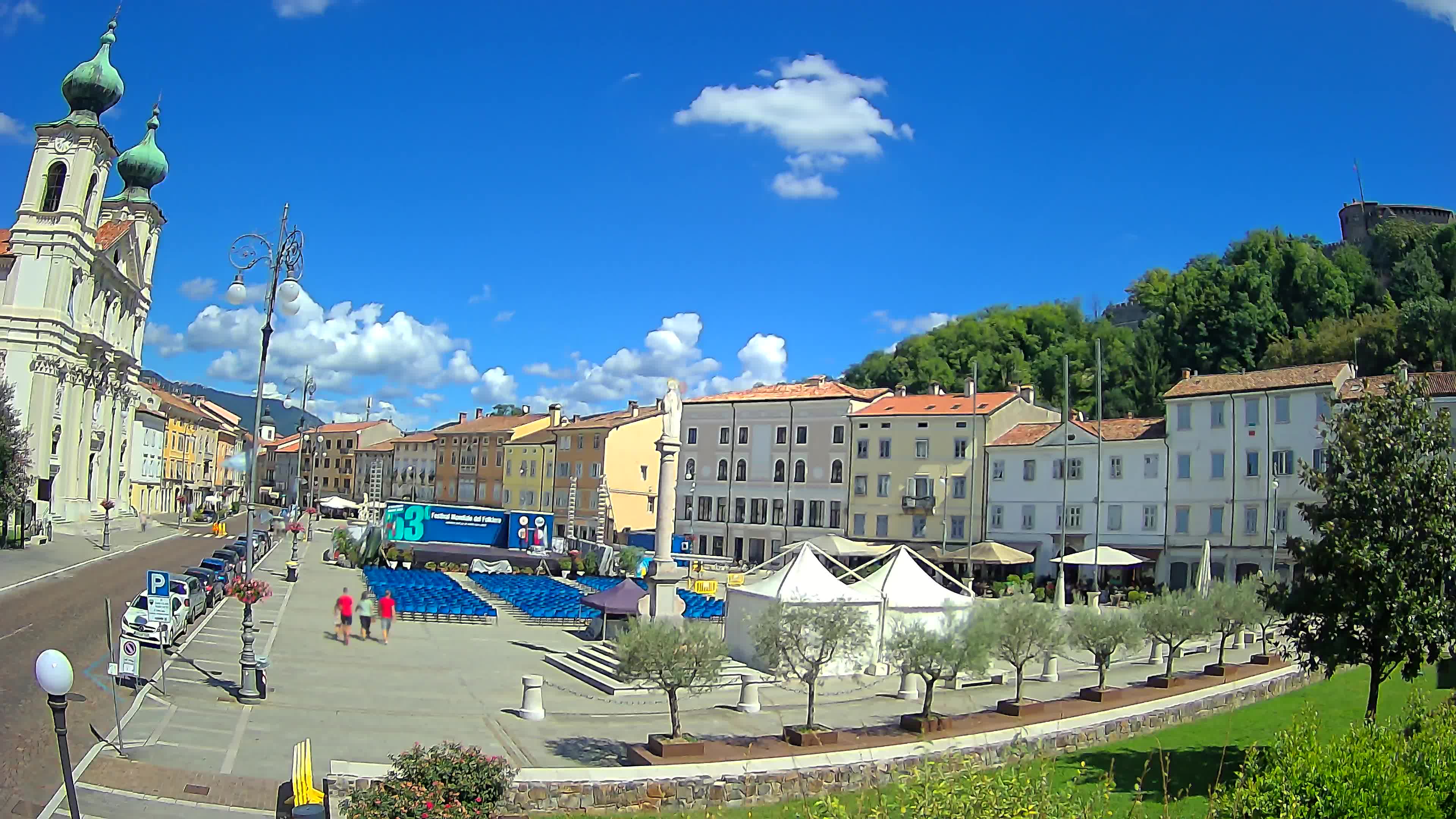 Gorizia Piazza della Vittoria e chiesa di S. Ignazio