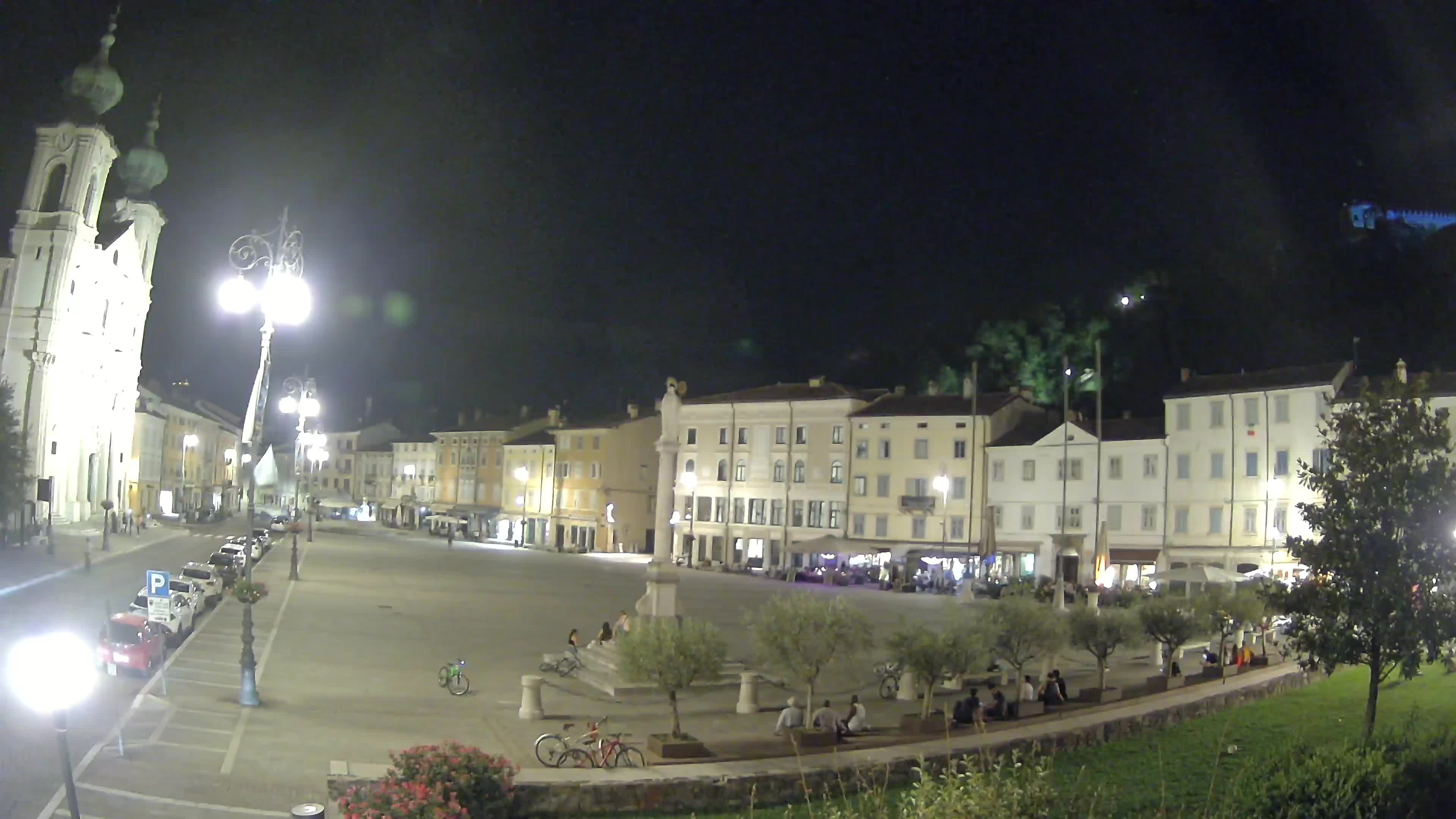 Gorizia – Plaza Vittoria – iglesia de San Pedro. Ignacio