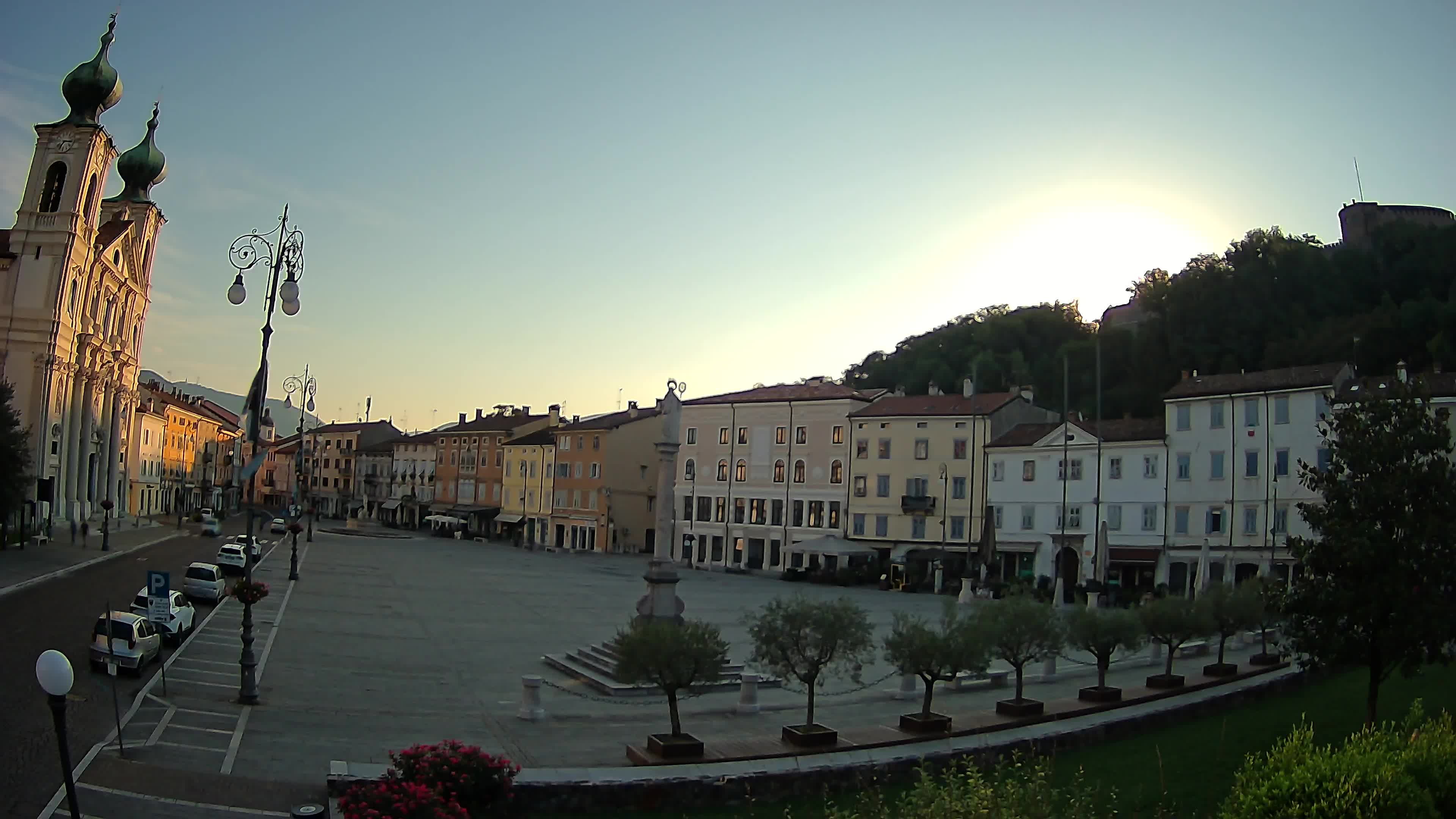 Gorizia – Plaza Vittoria – iglesia de San Pedro. Ignacio