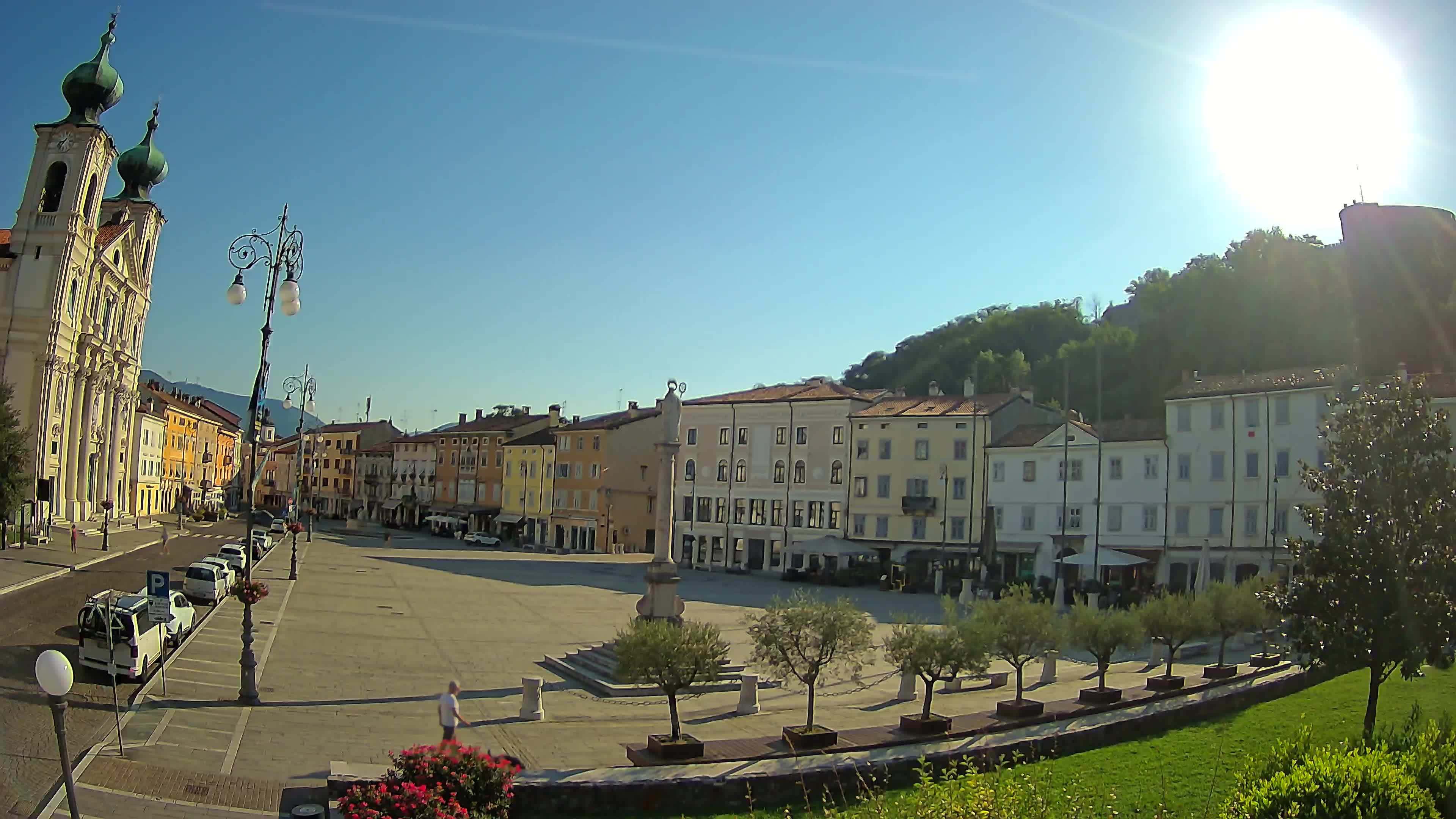 Gorizia – Plaza Vittoria – iglesia de San Pedro. Ignacio