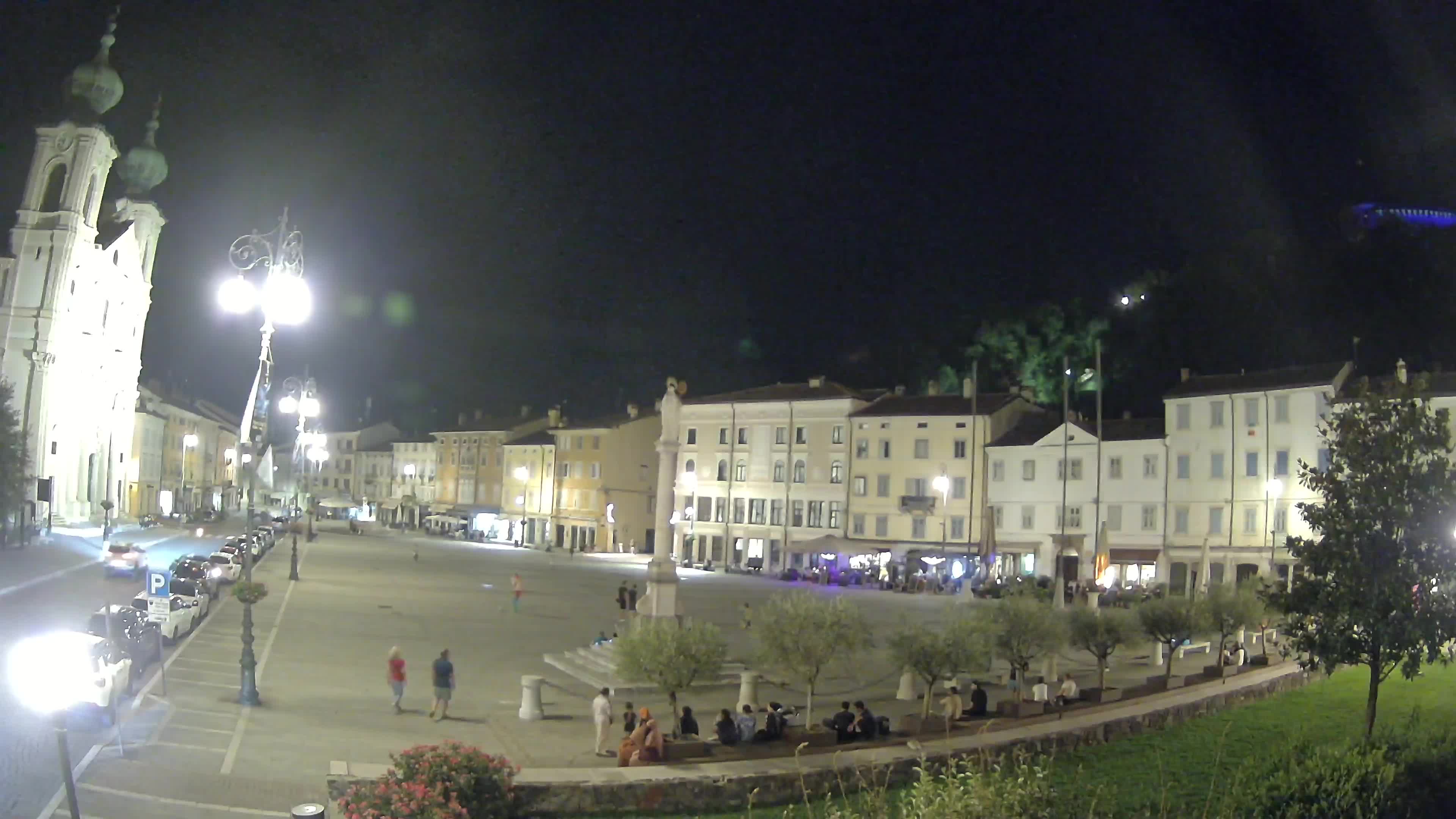 Gorizia Piazza della Vittoria e chiesa di S. Ignazio