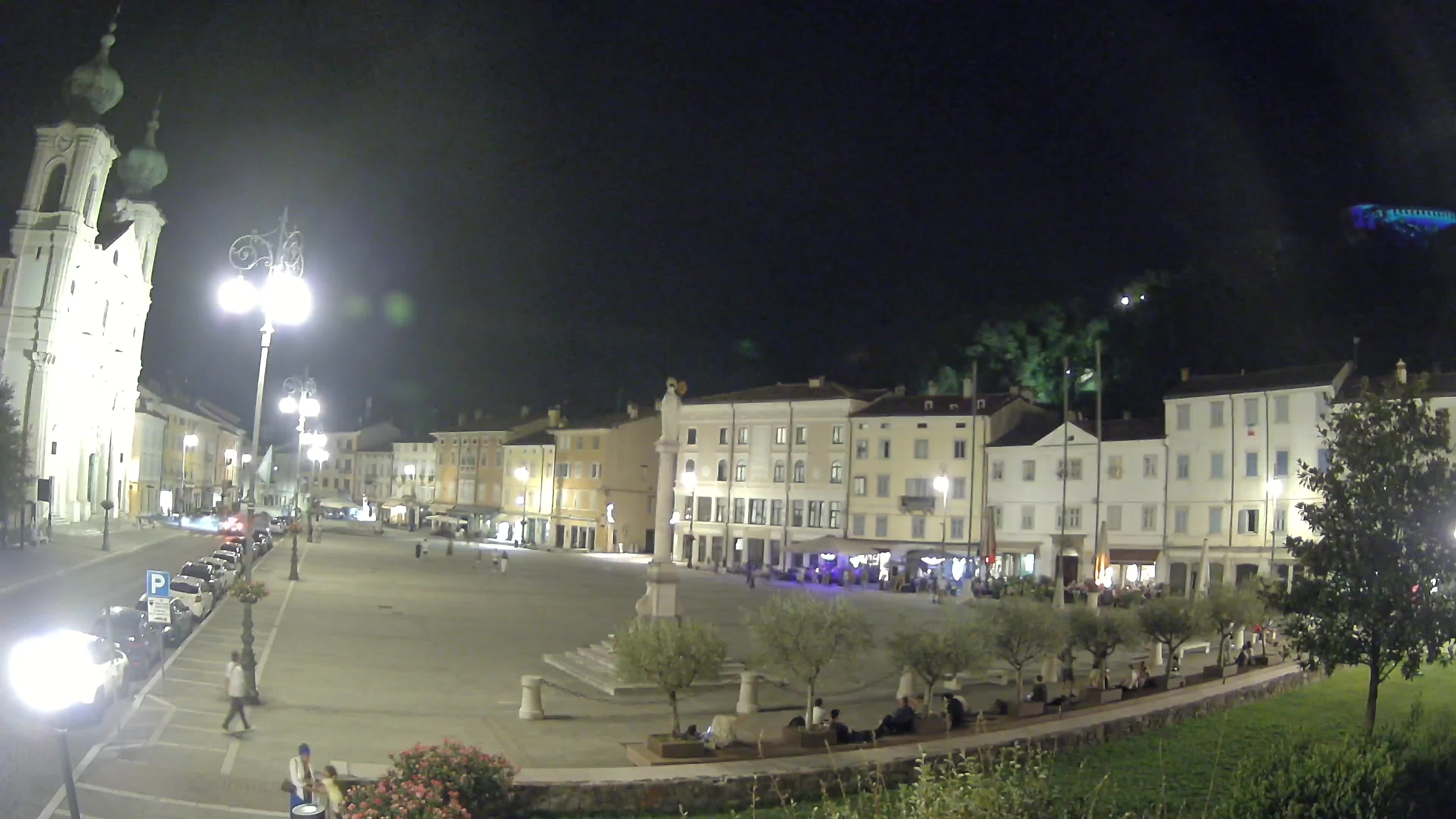 Gorizia Piazza della Vittoria e chiesa di S. Ignazio