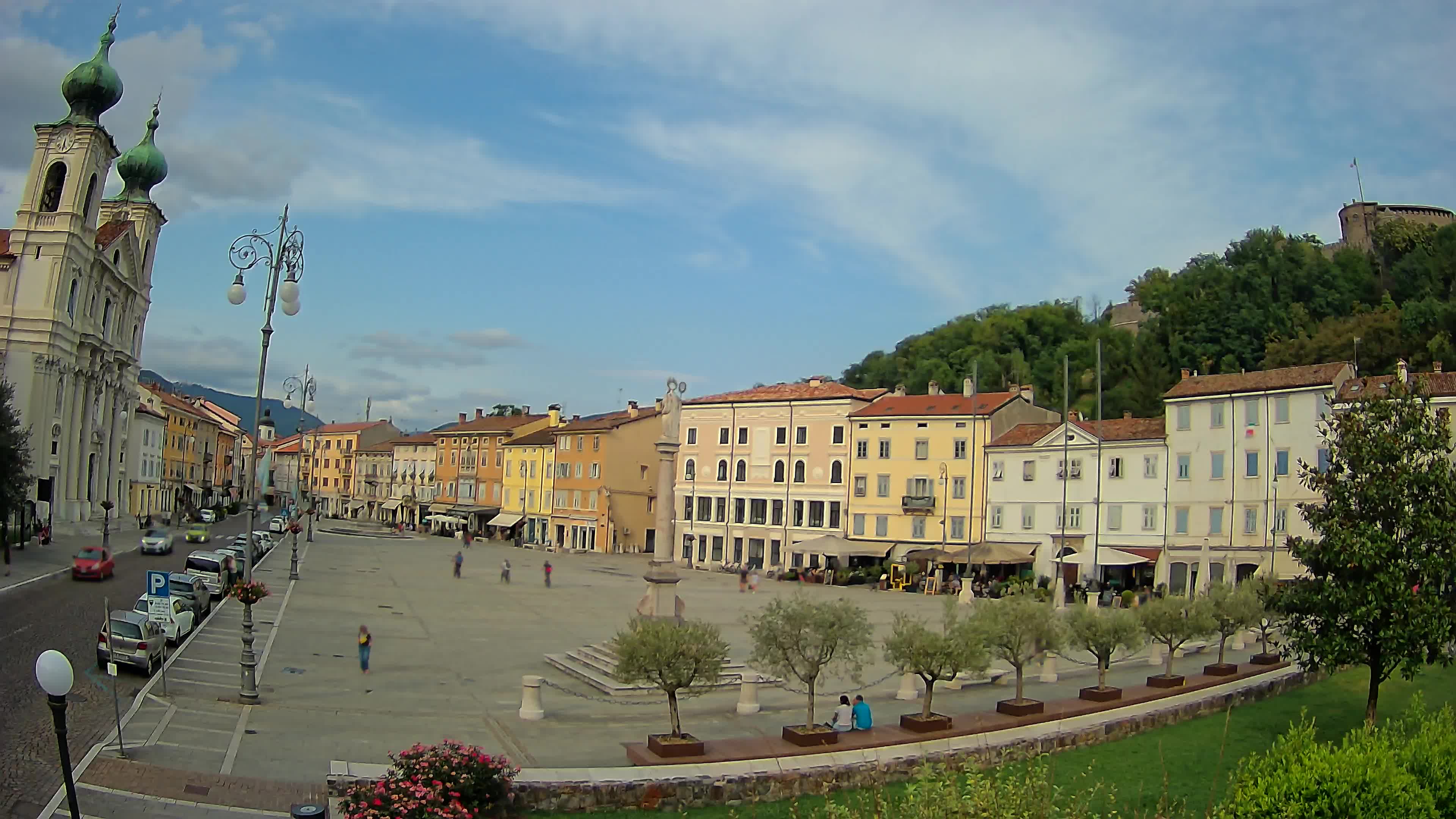 Gorizia – Plaza Vittoria – iglesia de San Pedro. Ignacio