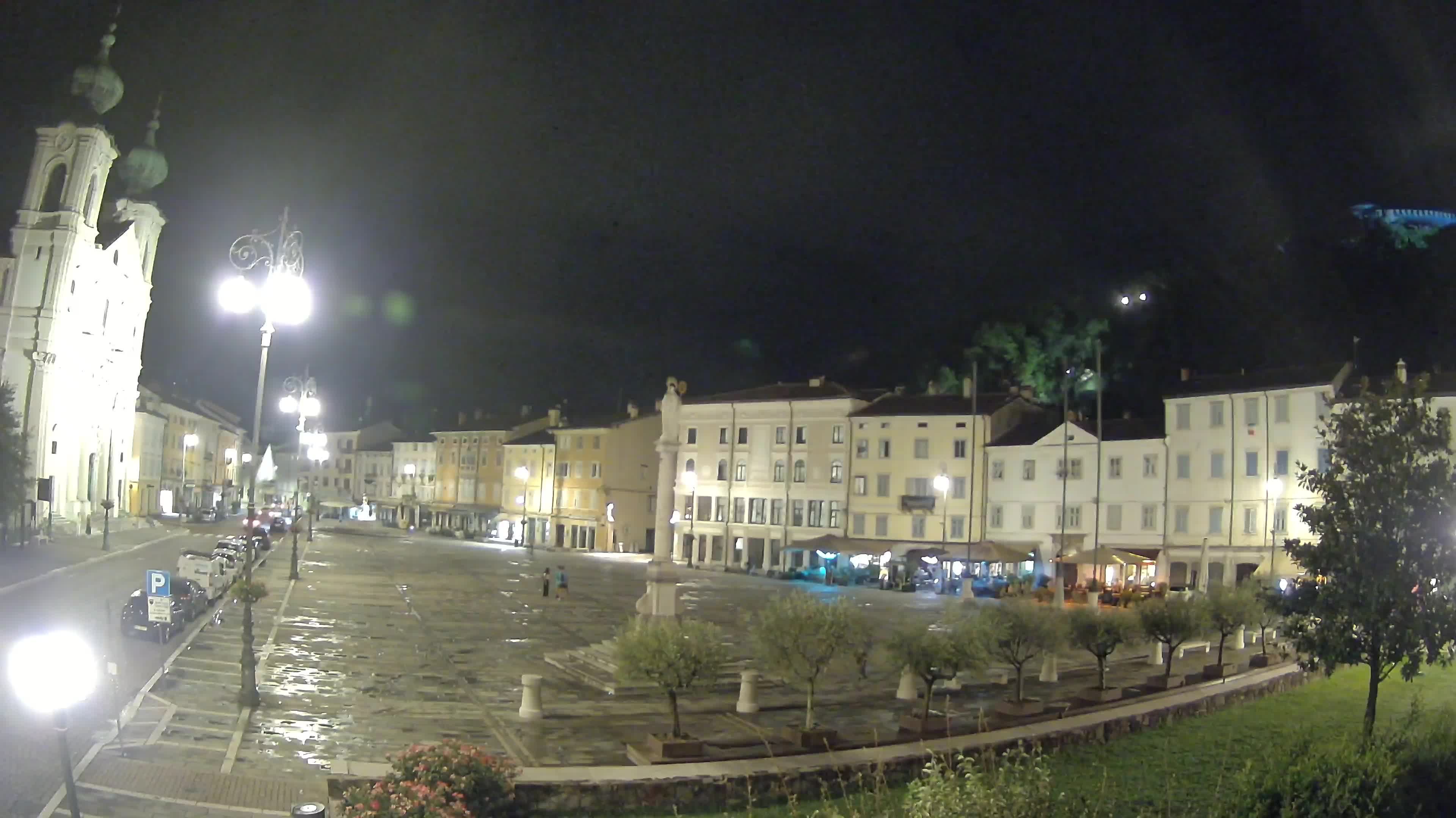 Gorizia – Plaza Vittoria – iglesia de San Pedro. Ignacio