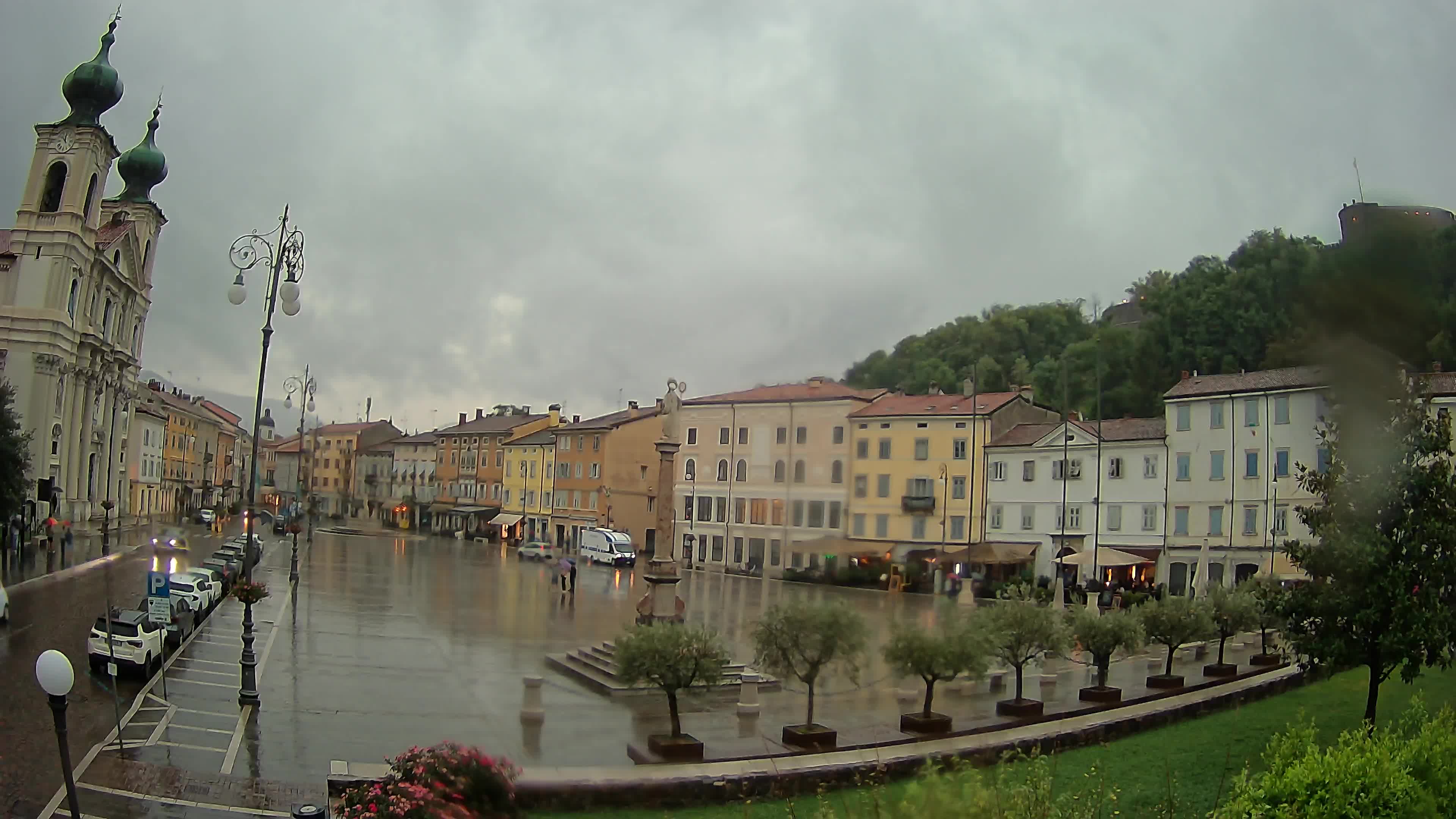 Webcam Gorizia Vittoria square – Church of st. Ignazio