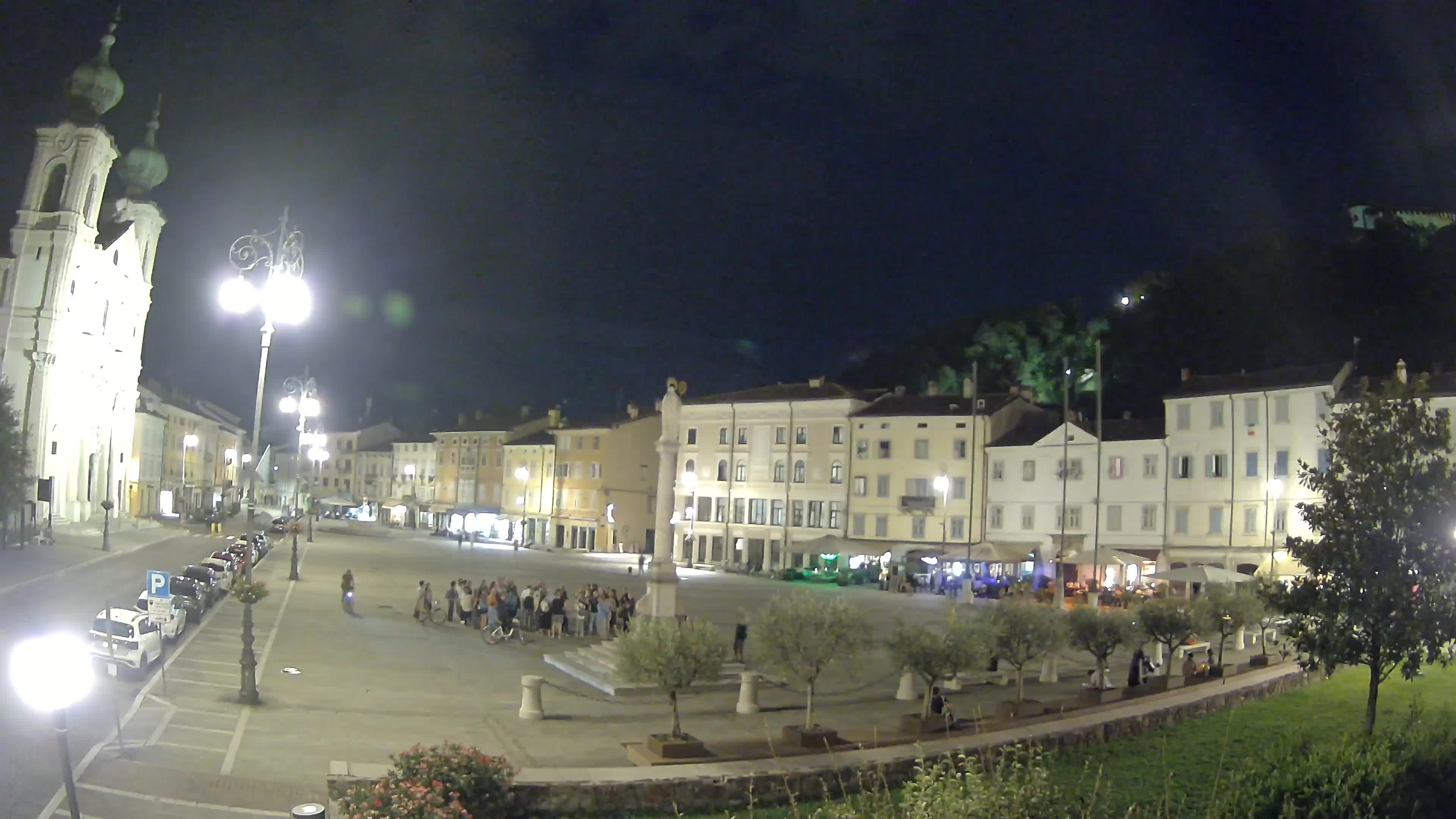 Gorizia – Plaza Vittoria – iglesia de San Pedro. Ignacio