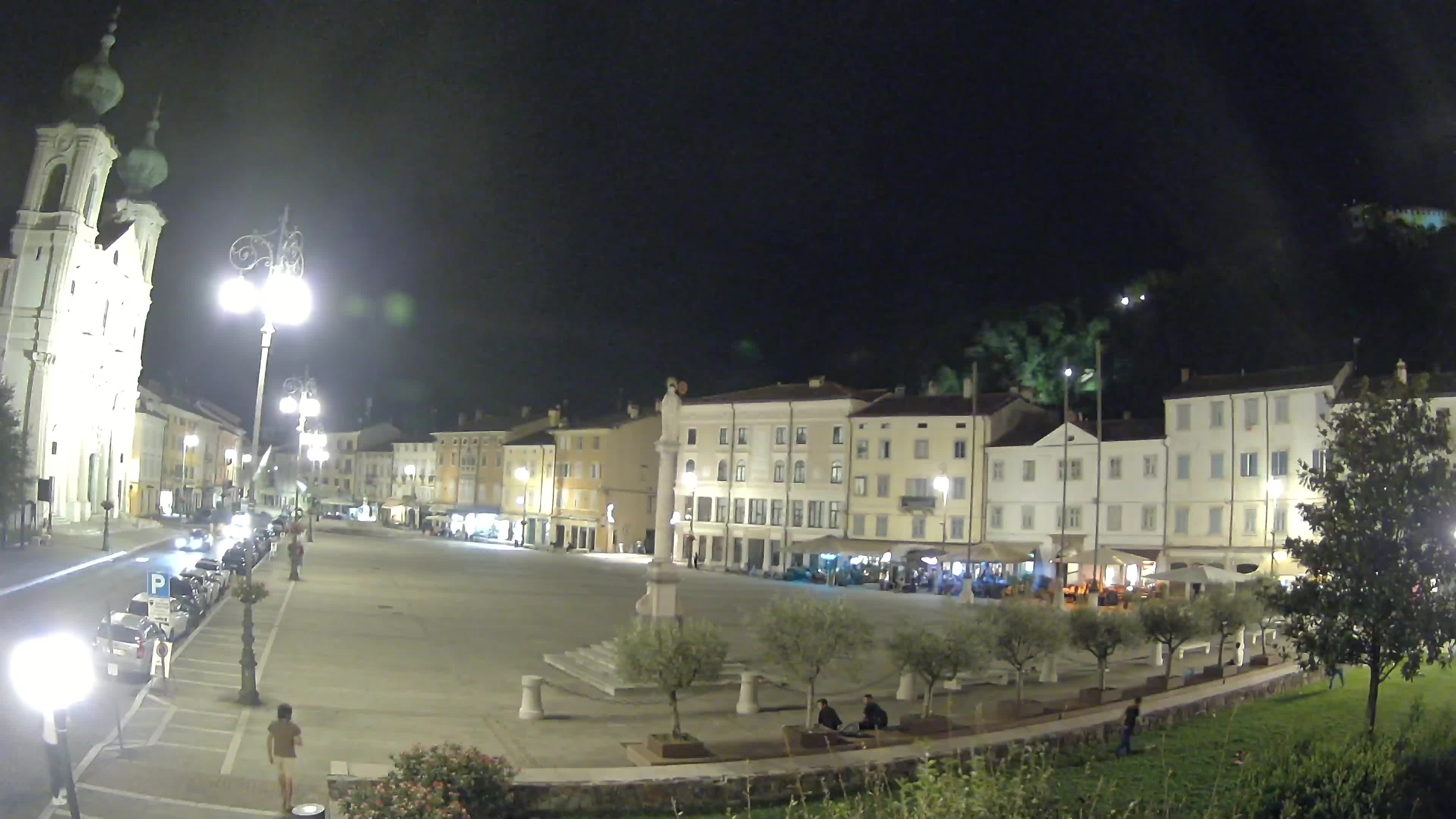 Gorizia – Plaza Vittoria – iglesia de San Pedro. Ignacio