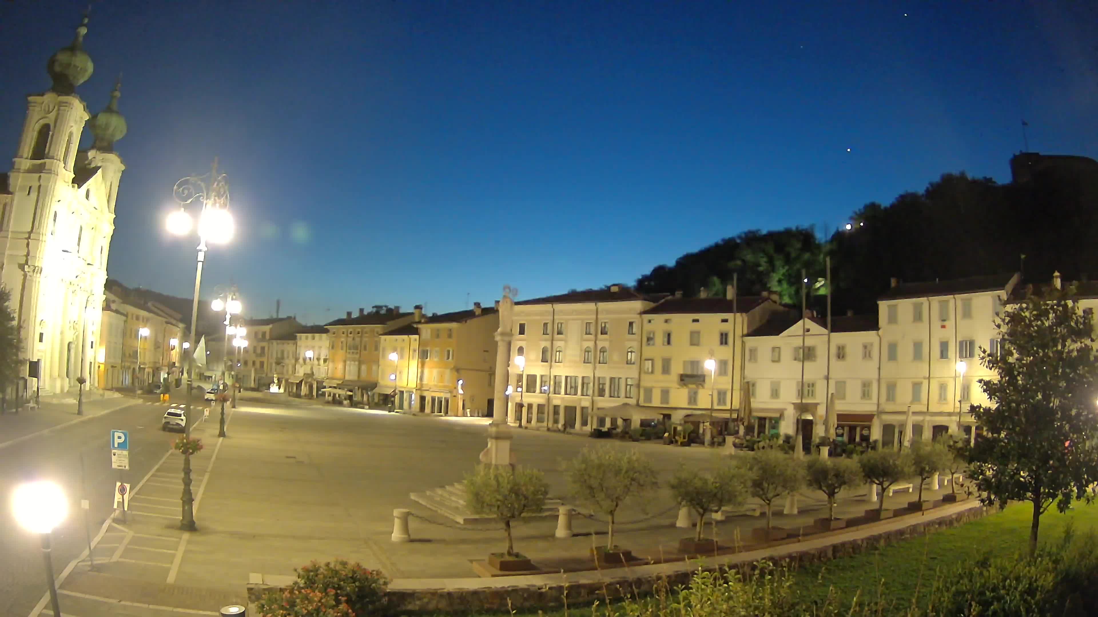 Webcam Gorizia Vittoria square – Church of st. Ignazio
