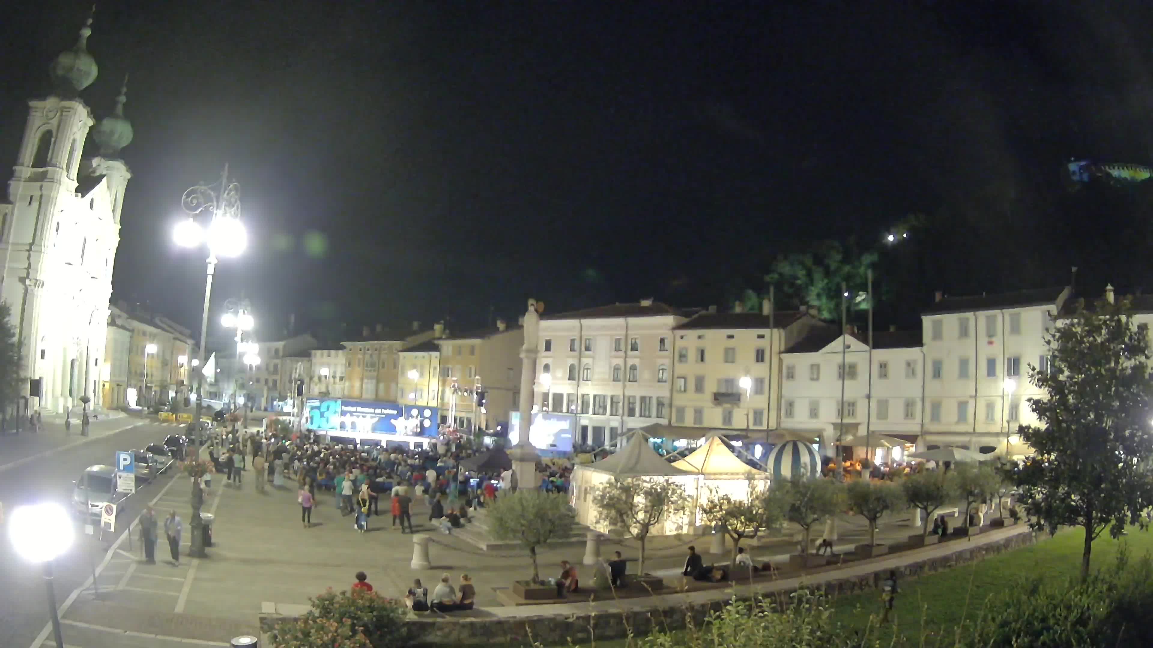Gorizia – Plaza Vittoria – iglesia de San Pedro. Ignacio