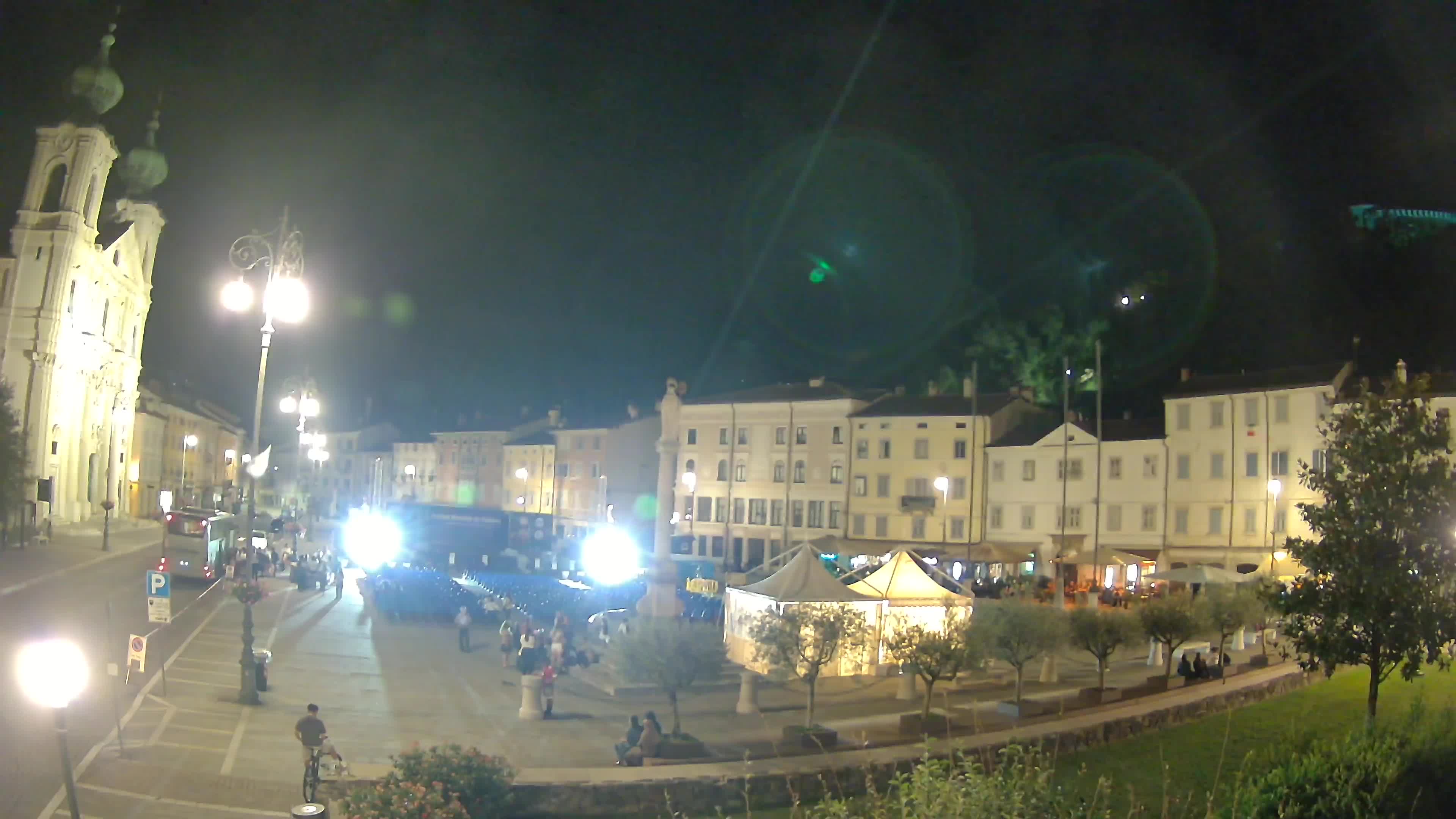 Gorizia Piazza della Vittoria e chiesa di S. Ignazio