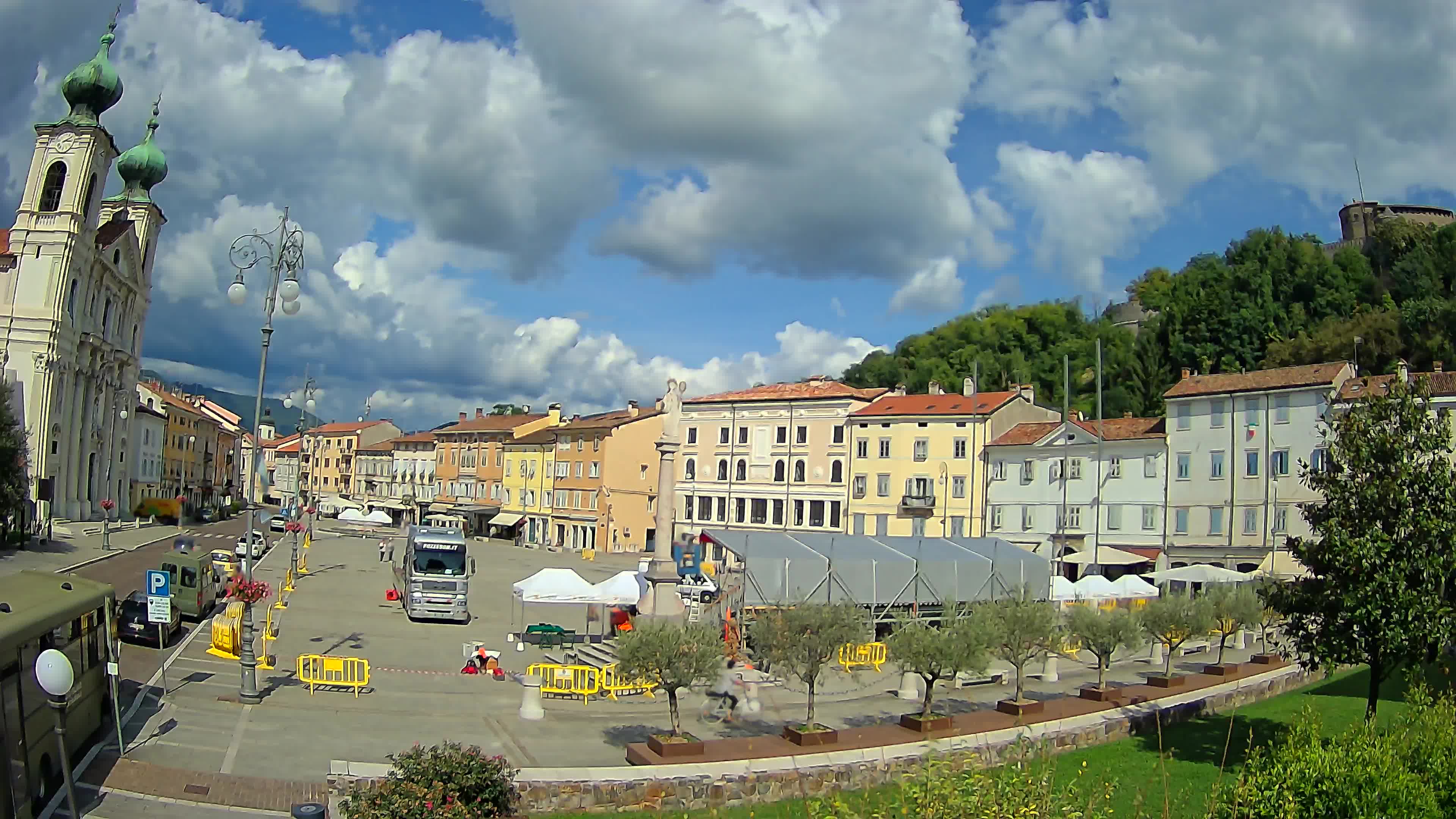 Webcam Gorizia Vittoria square – Church of st. Ignazio